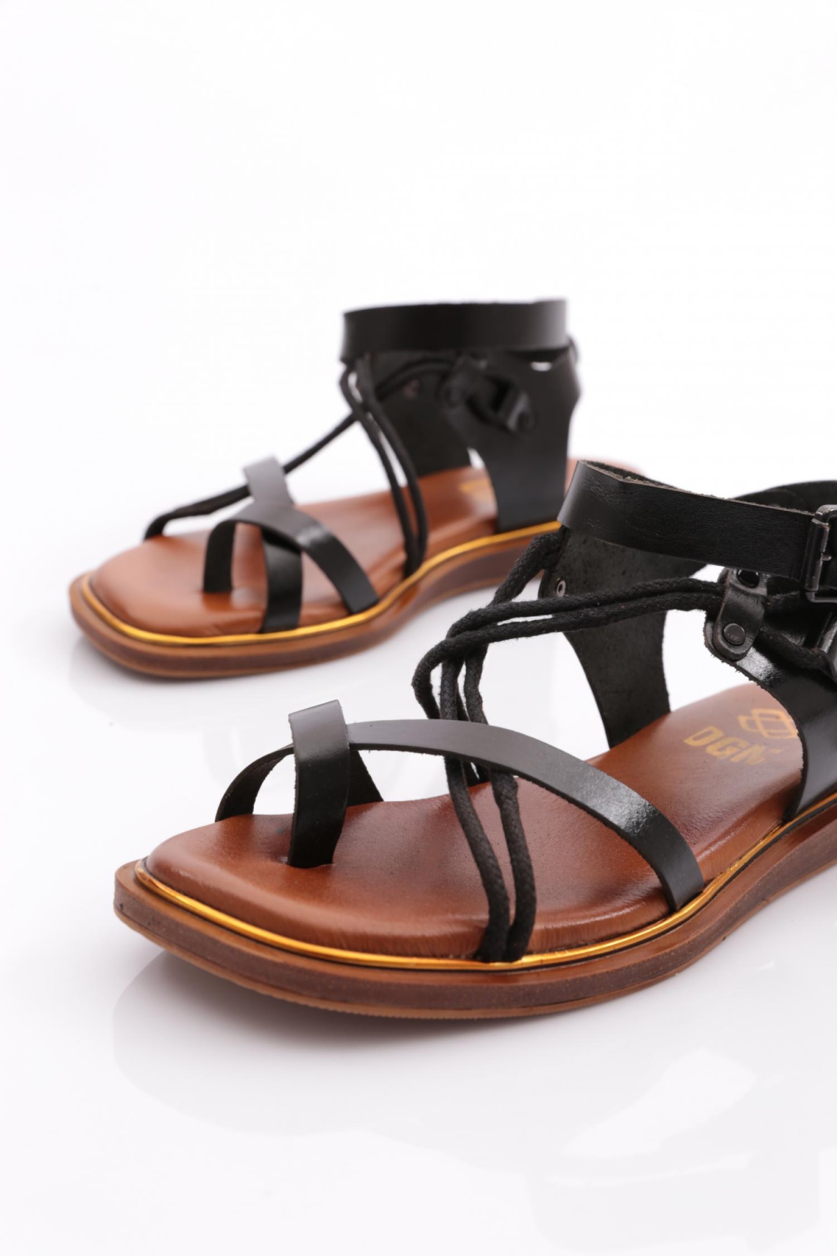 310 Kadin Parmak Arasi Yani Boncuklu Sandalet - Görsel 5