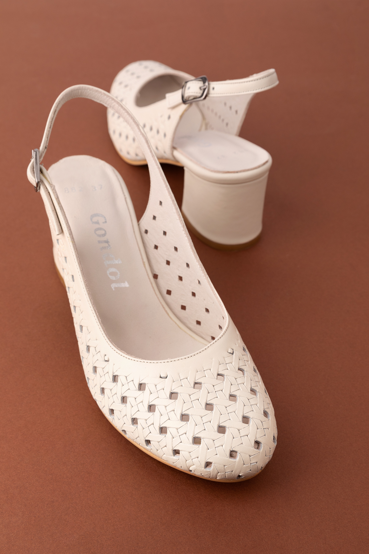 Gondol Hakiki Deri Lazer Kesim Şık Topuklu Ayakkabı şhn.882 - Görsel 7