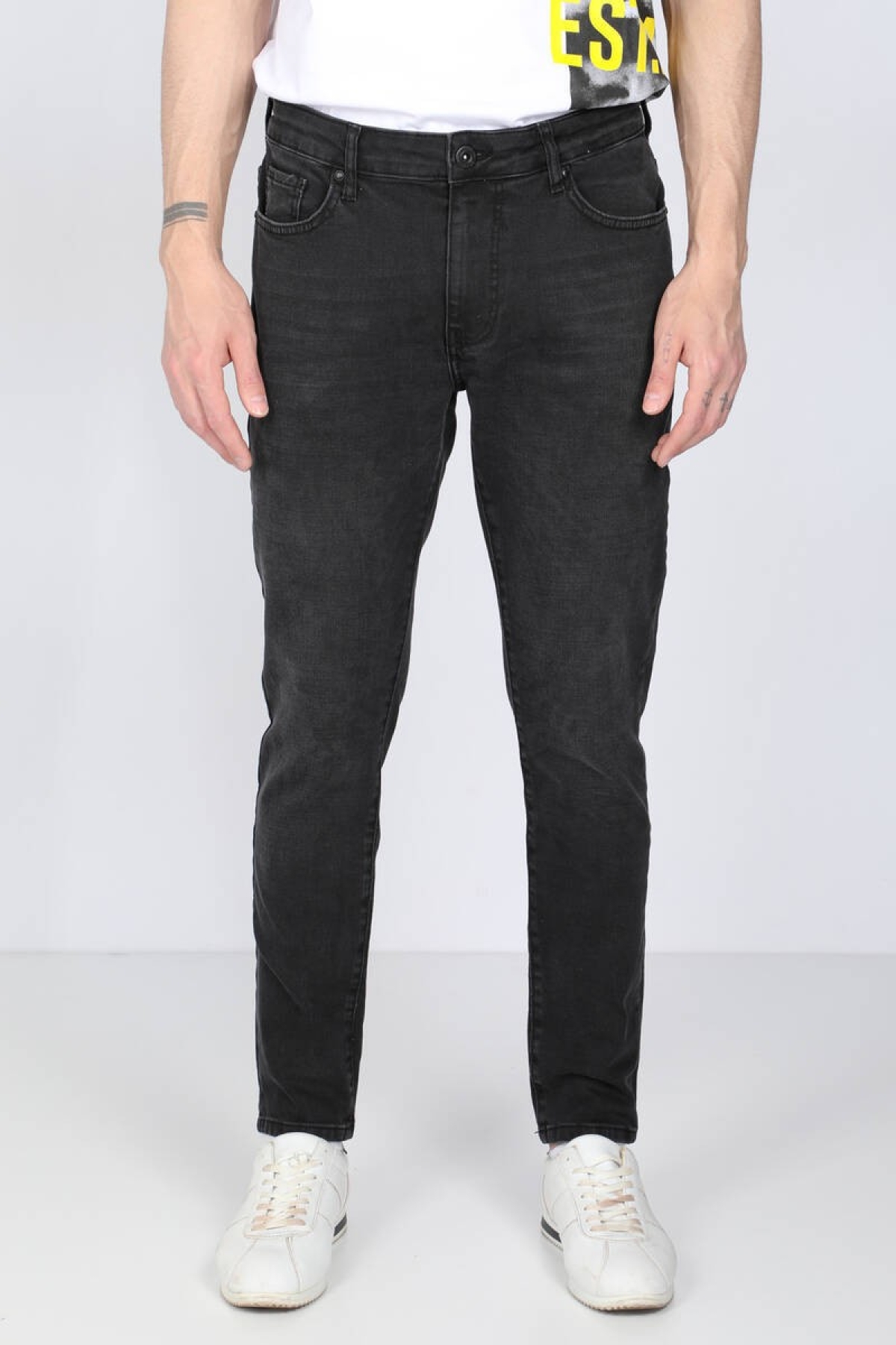 Erkek Siyah Straight Fit Jean Pantolon