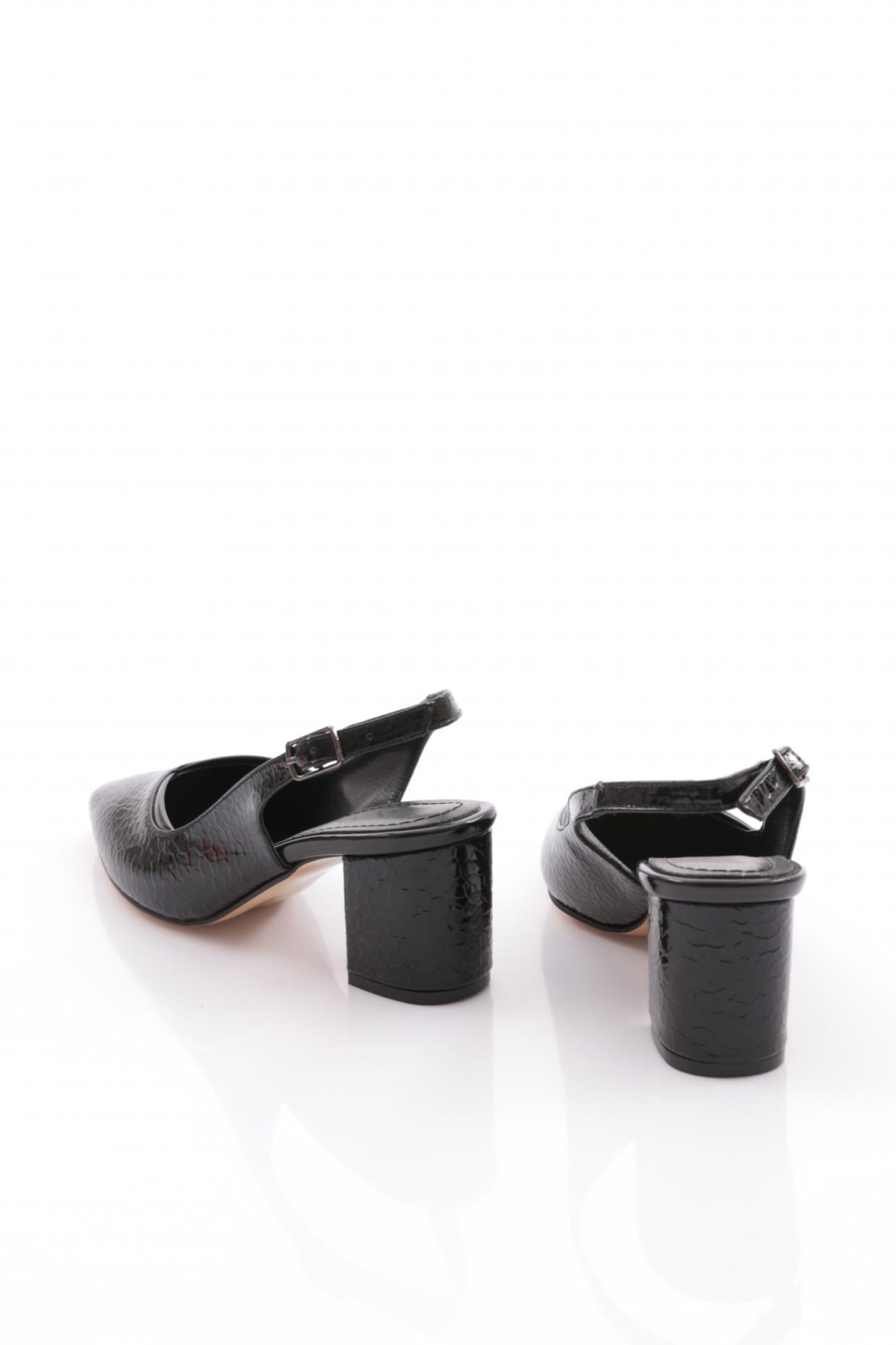 K600 Kadin Arkasi Açik Sivri Burun Topuklu Ayakkabi - Görsel 4