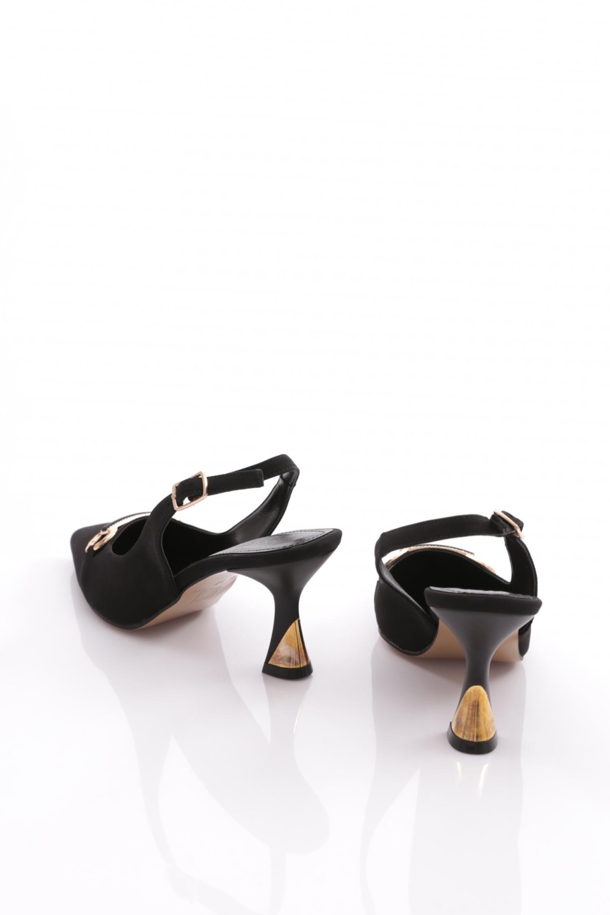 24201 Kadin Arkadan Bağlama Topuklu Ayakkabi - Görsel 4