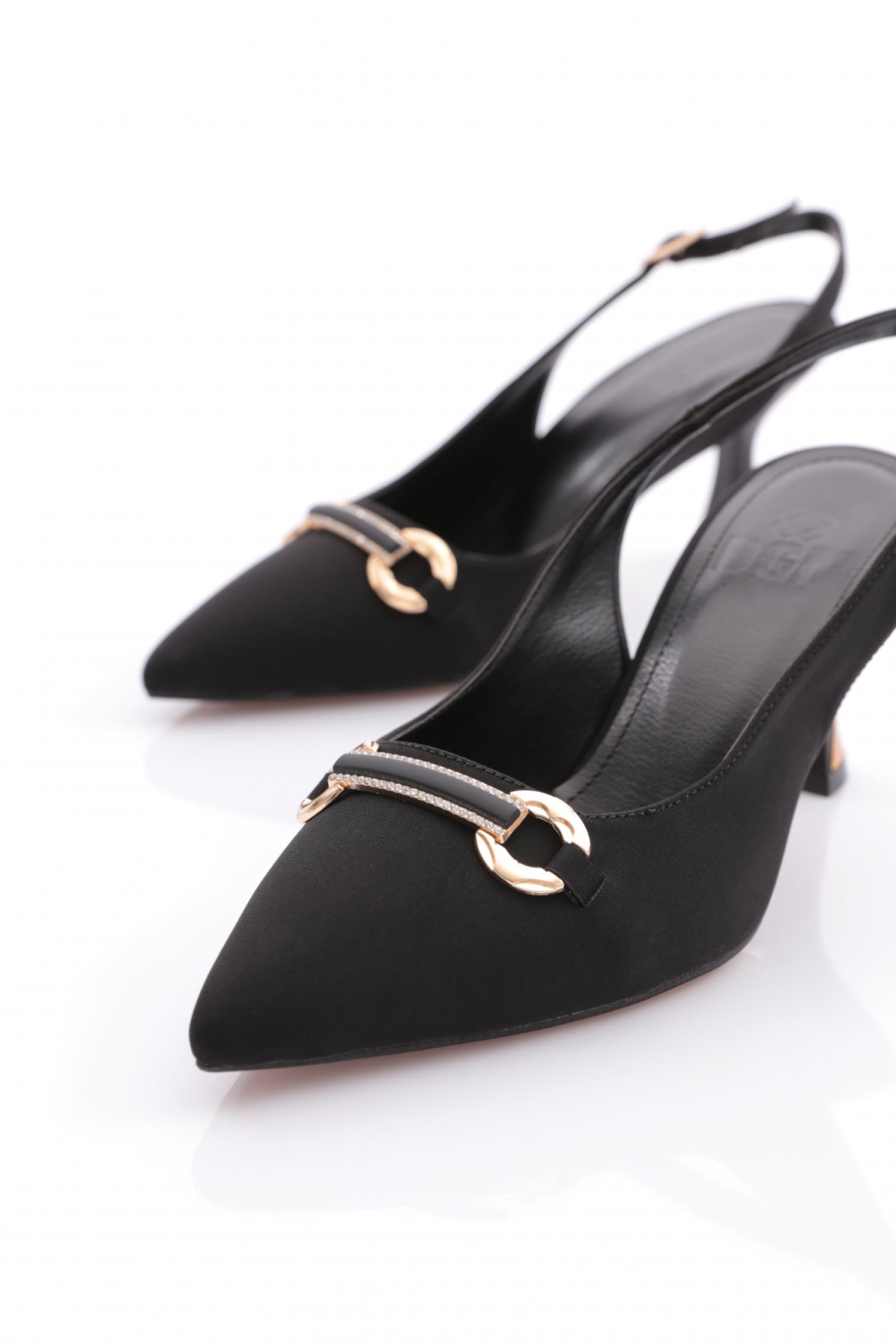 24201 Kadin Arkadan Bağlama Topuklu Ayakkabi - Görsel 5