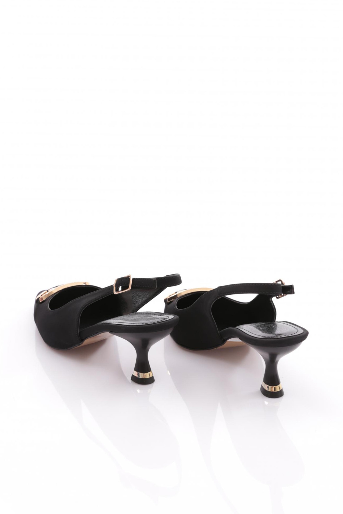 24215 Kadin Metal Tokali Topuklu Ayakkabi - Görsel 4