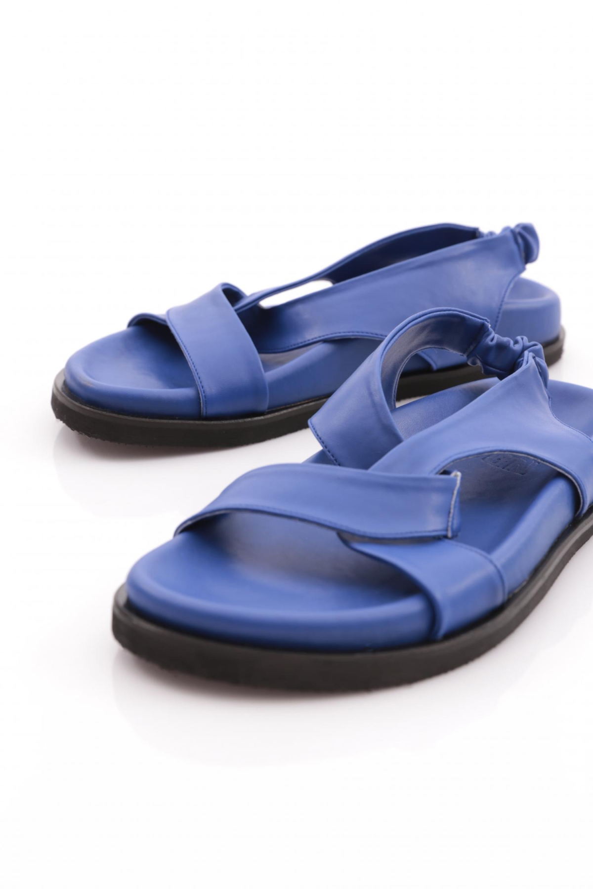 3040 Kadin Çapraz Bantli Sandalet - Görsel 5