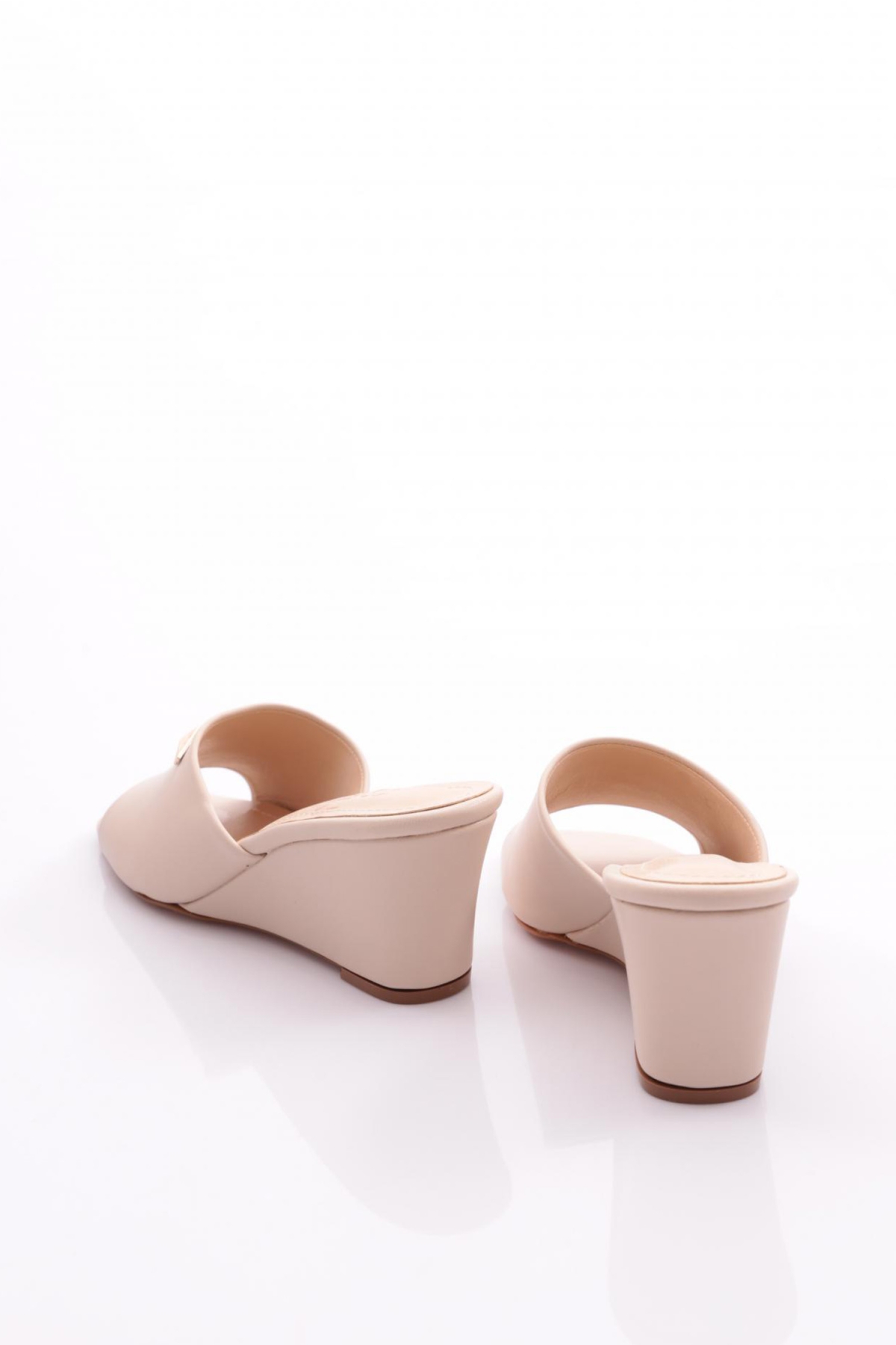 24347 Kadin Dolgu Topuklu Terlik - Görsel 4