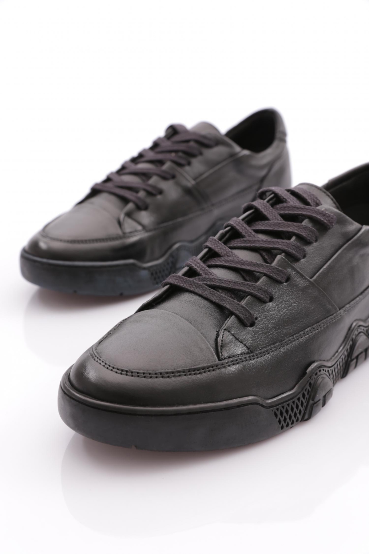 Dgn Dgn Siyah 2522 Erkek Spor Ayakkabi Flo'da! Siyah - 5. görsel