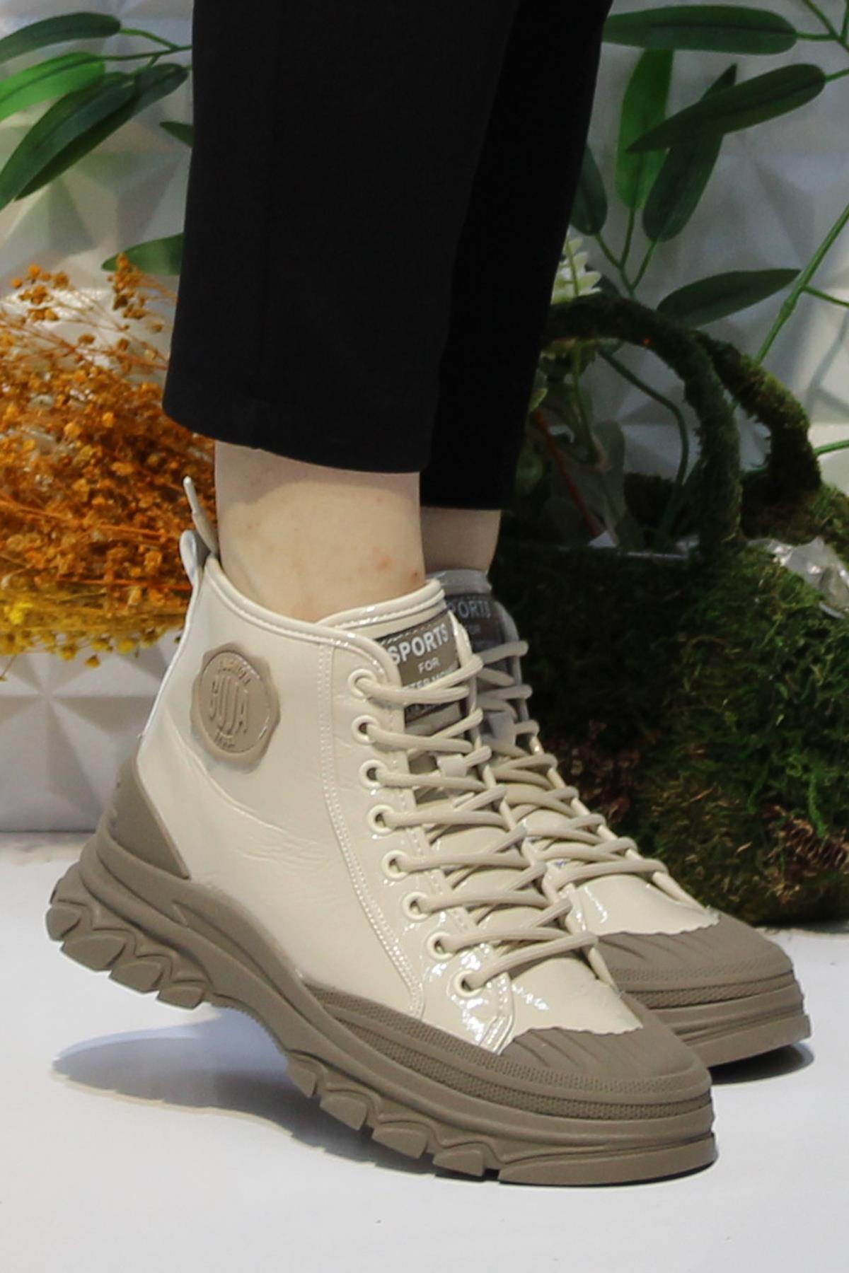 24K311-4 Bej Rugan Orijinal Ürün Yumuşak Esnek Kaymaz Taban Kadın Bot - Görsel 3