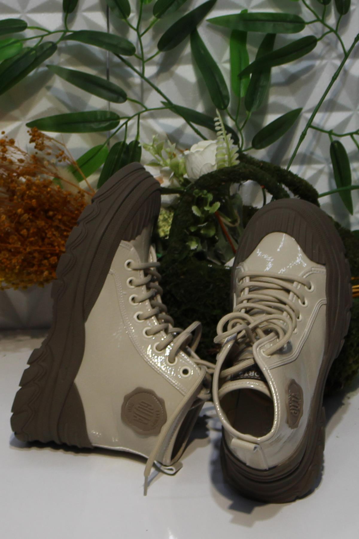 24K311-4 Bej Rugan Orijinal Ürün Yumuşak Esnek Kaymaz Taban Kadın Bot - Görsel 6