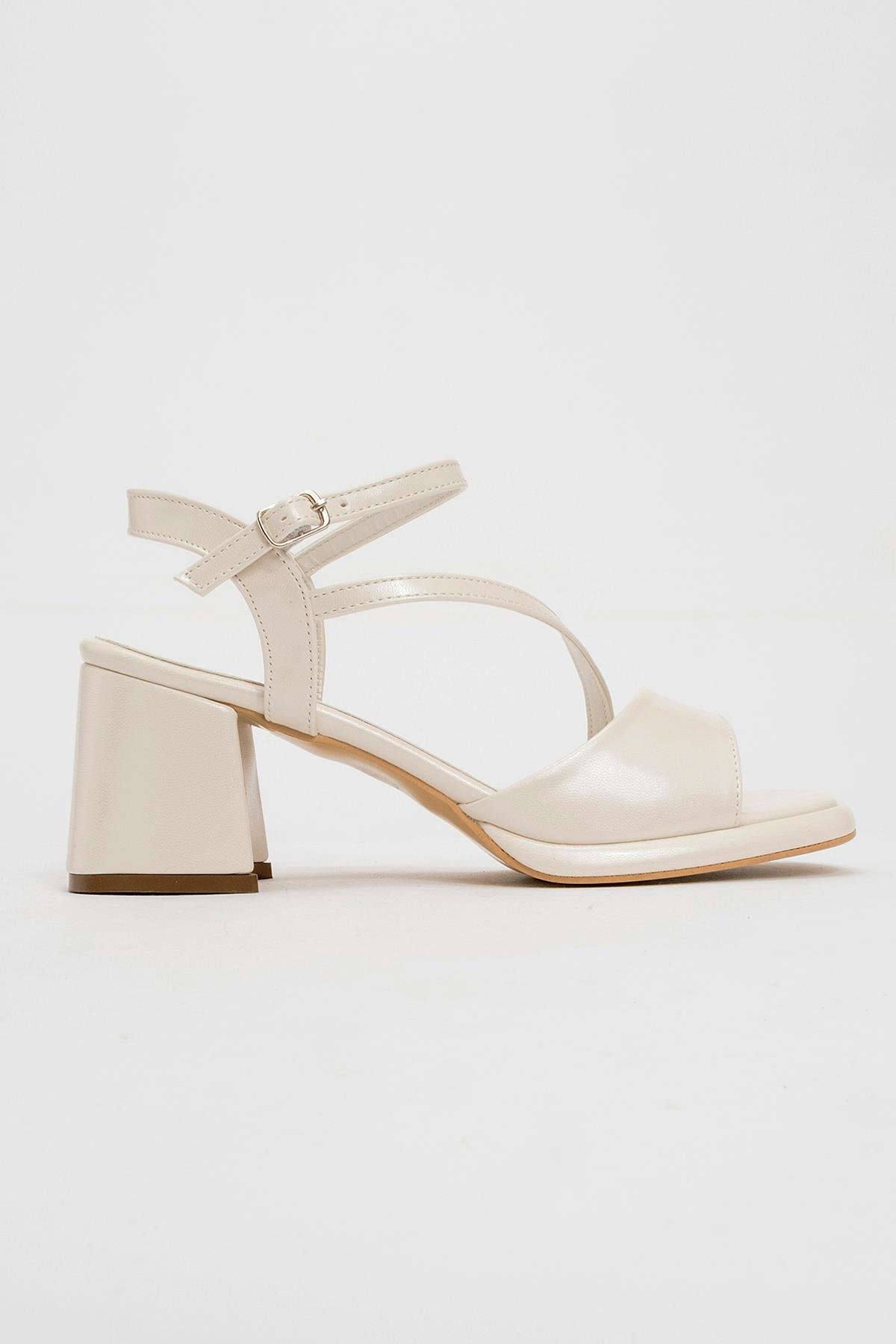 Kadın Çapraz Bantlı Topuklu Sandalet SEDEF CİLT - Görsel 2