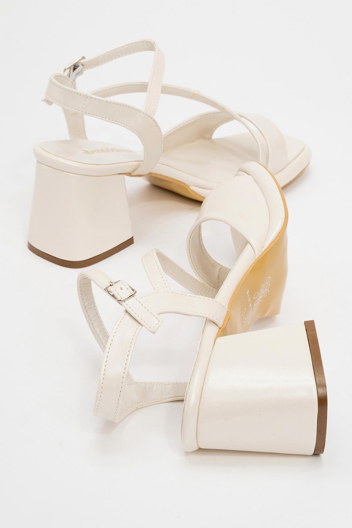 Kadın Çapraz Bantlı Topuklu Sandalet SEDEF CİLT - Görsel 3