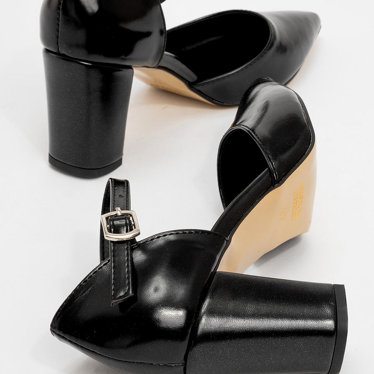 Kadın Tokalı Topuklu Ayakabı SİYAH METALİK - Görsel 4