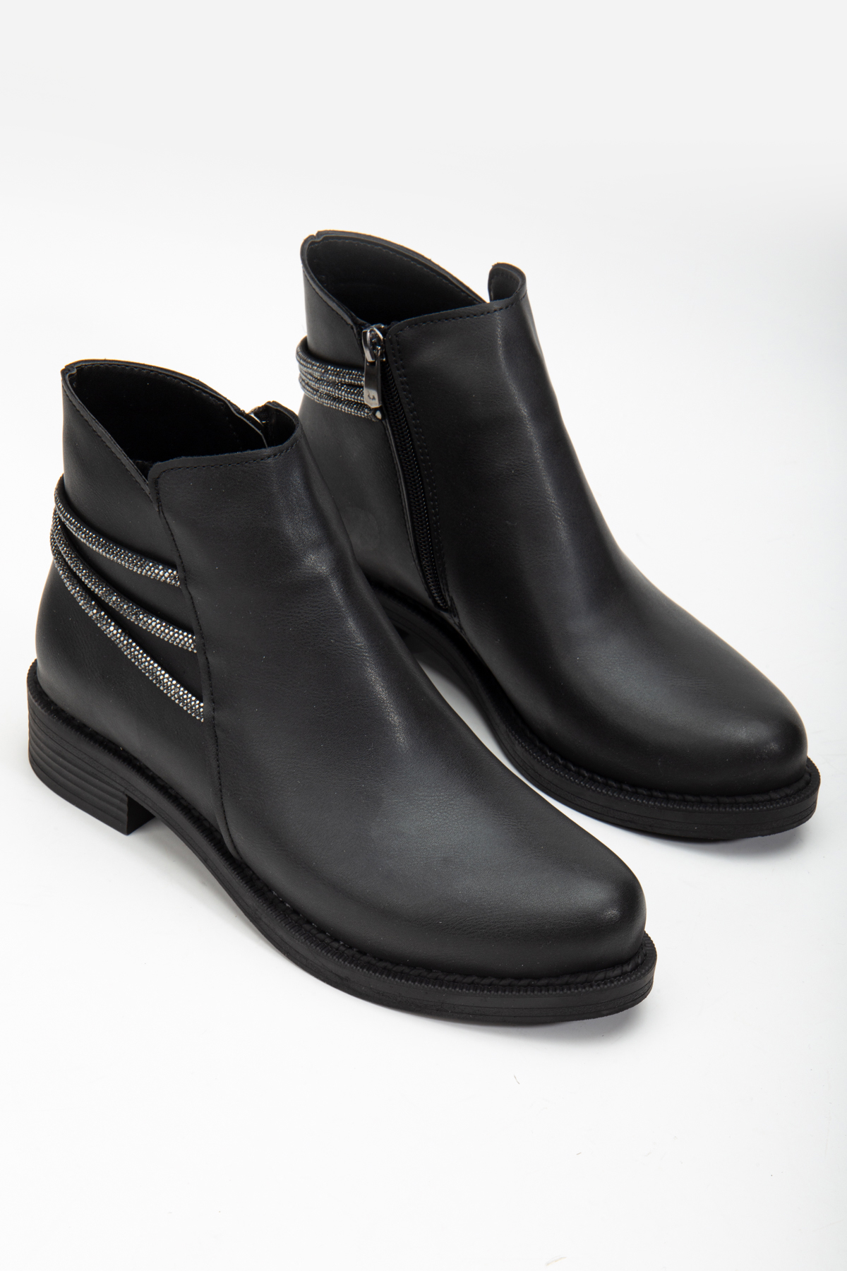 Kadın Siyah Cilt Termo Taban Üç Taş Halatlı Fermuarlı Kısa Topuklu Bot - Görsel 4