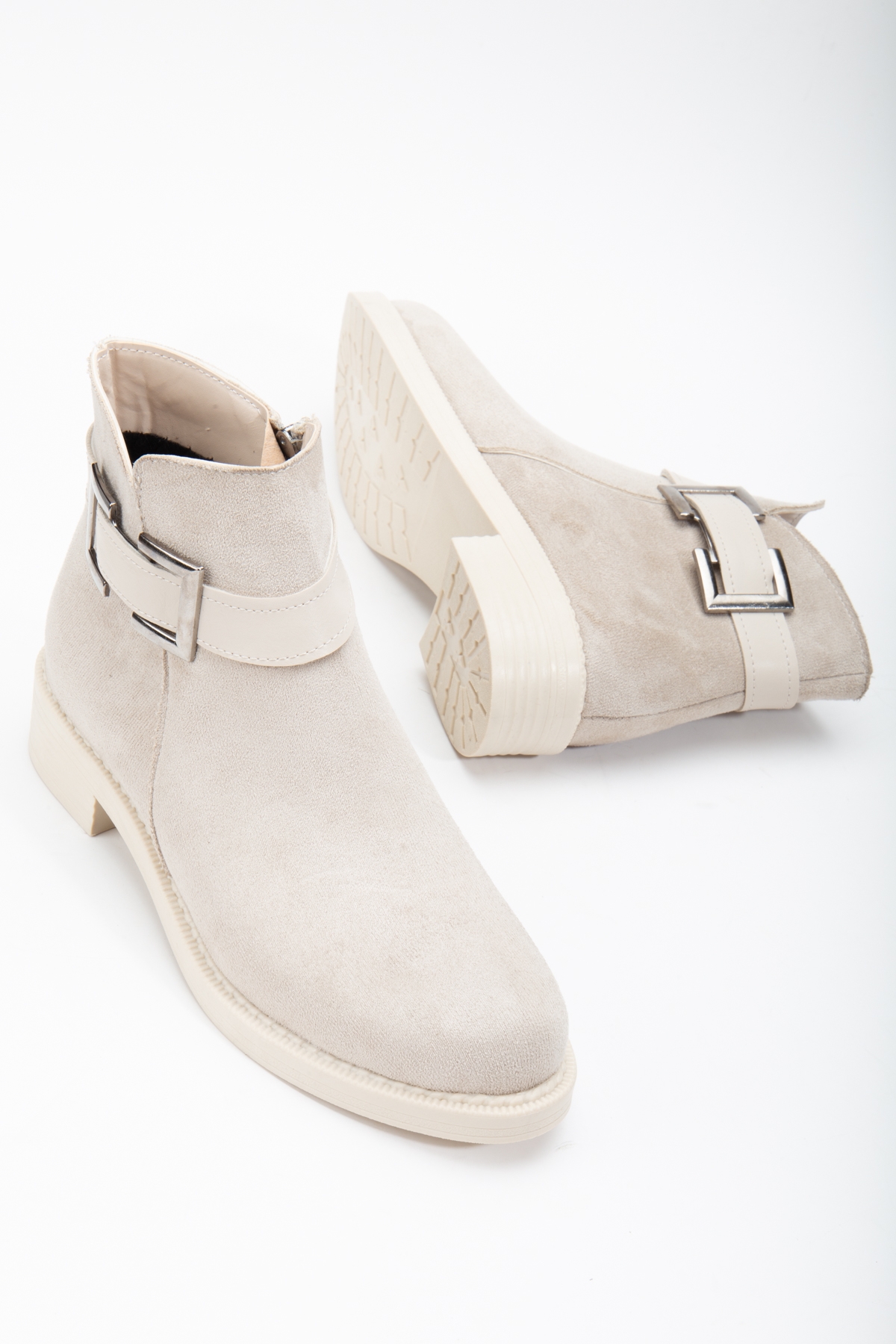 Kadın Ten Süet Termo Taban Tokalı Fermuarlı Kısa Topuklu Bot - Görsel 4