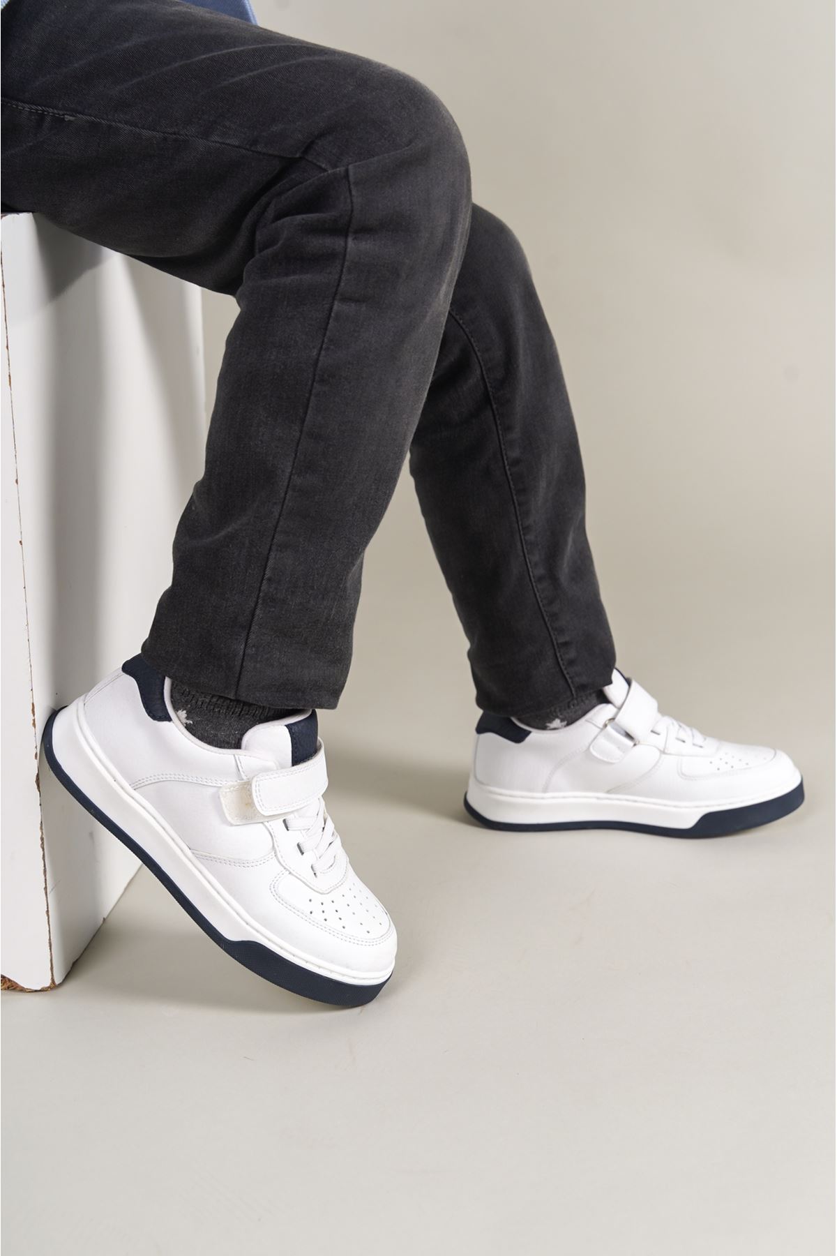 1009 Prime Çocuk Ayakkabı Beyaz Siyah - Görsel 3