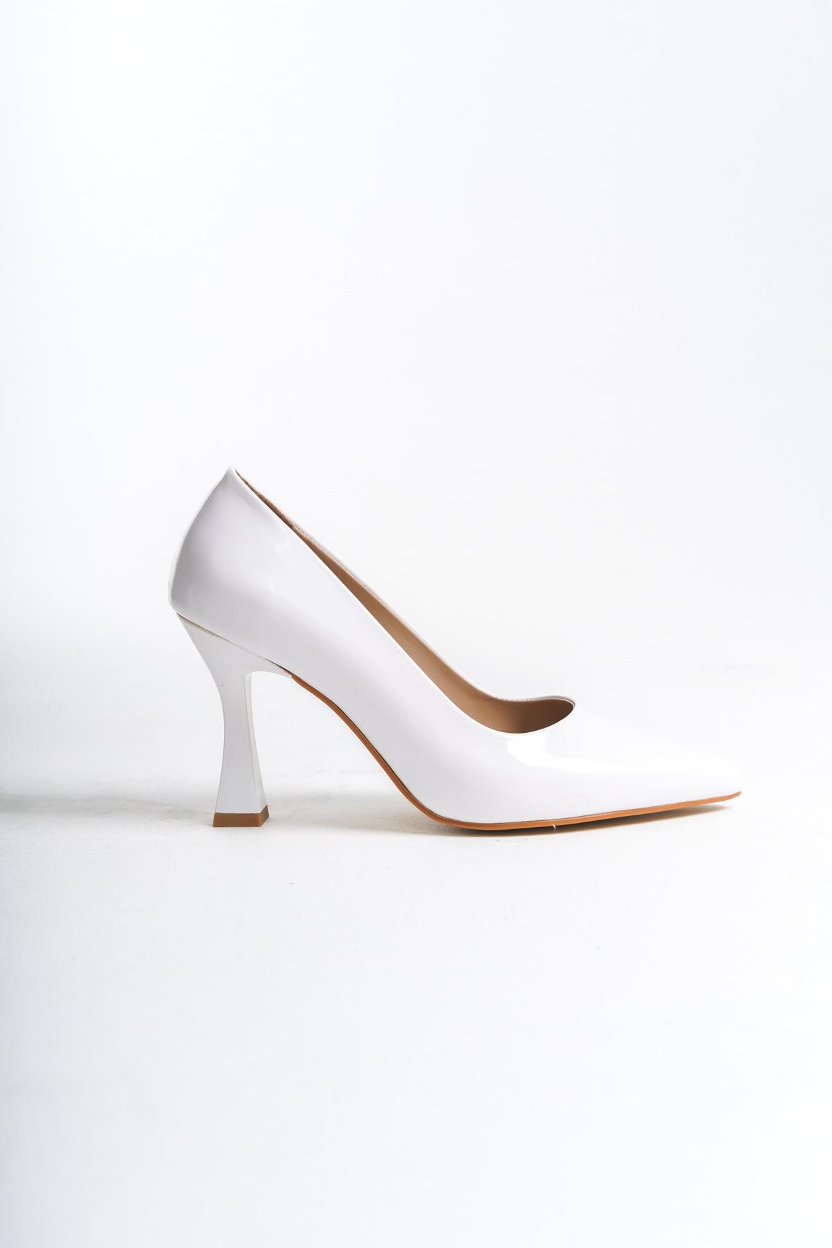 Kanger Beyaz Rugan Stiletto Kadeh Topuklu Abiye Ayakkabı - Görsel 5