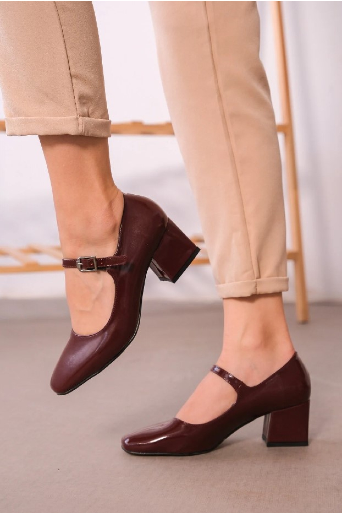 https://floimages.mncdn.com/media/catalog/product/24-09/17/201296749-3-1726582155.jpg