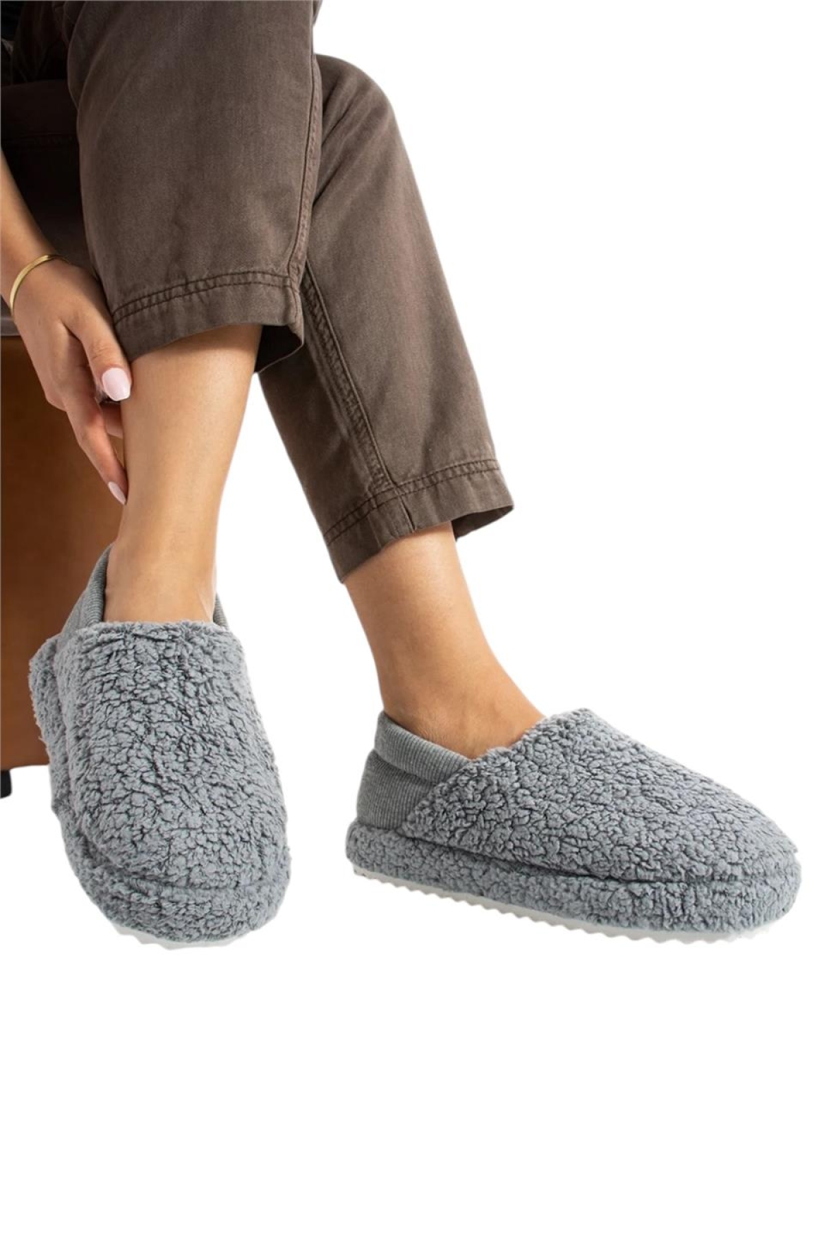 Kadın Lastikli Kaymaz Taban Peluş Havlu Kumaş Ev Ayakkabısı Panduf GRİ - Görsel 3