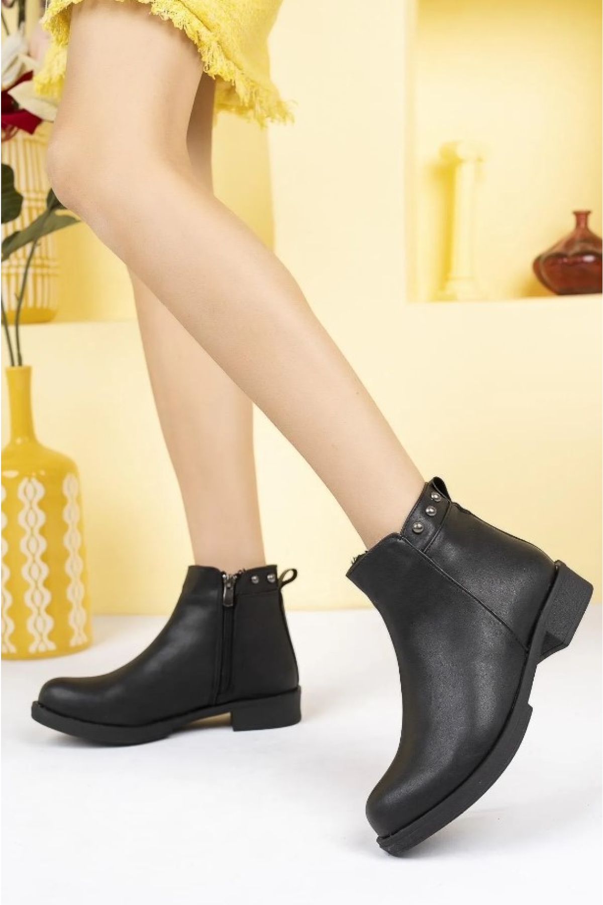 Ayakdaş Ayakdaş Siyah 2657 Tüm Yüz Düz Taban Kadın Bot Flo'da! Siyah - 4. görsel