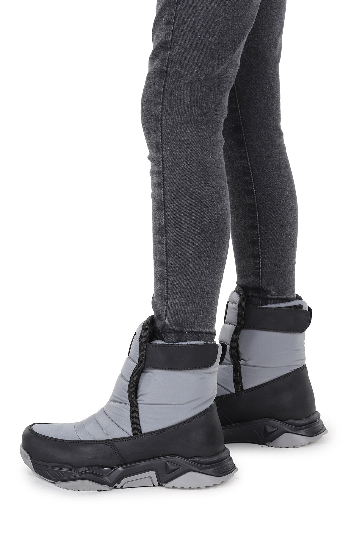 Monny Cırtlı Erkek Çocuk Kar Botu Füme - Siyah - Görsel 4