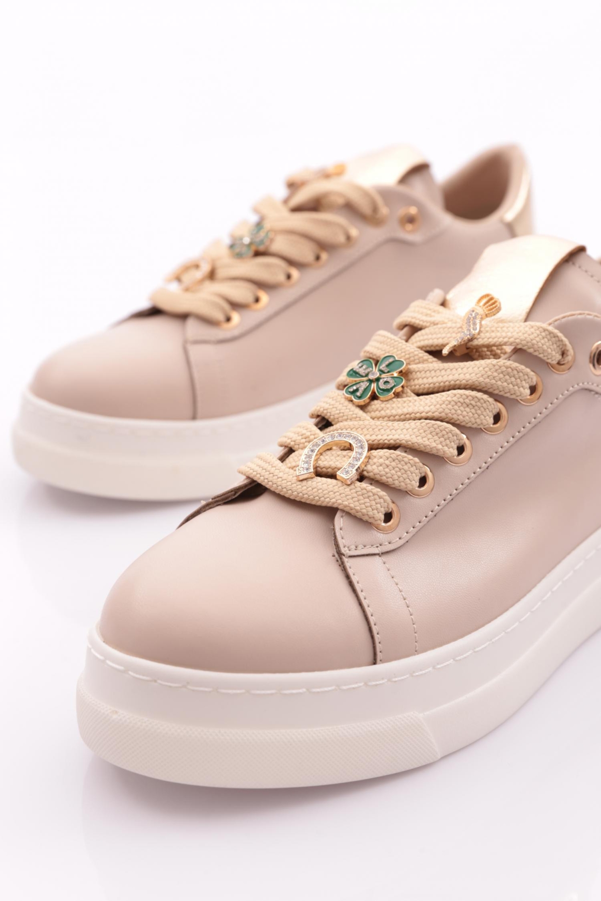 Es1522 Kadin Bağciklari Yonca Desenli Spor Ayakkabi - Görsel 5