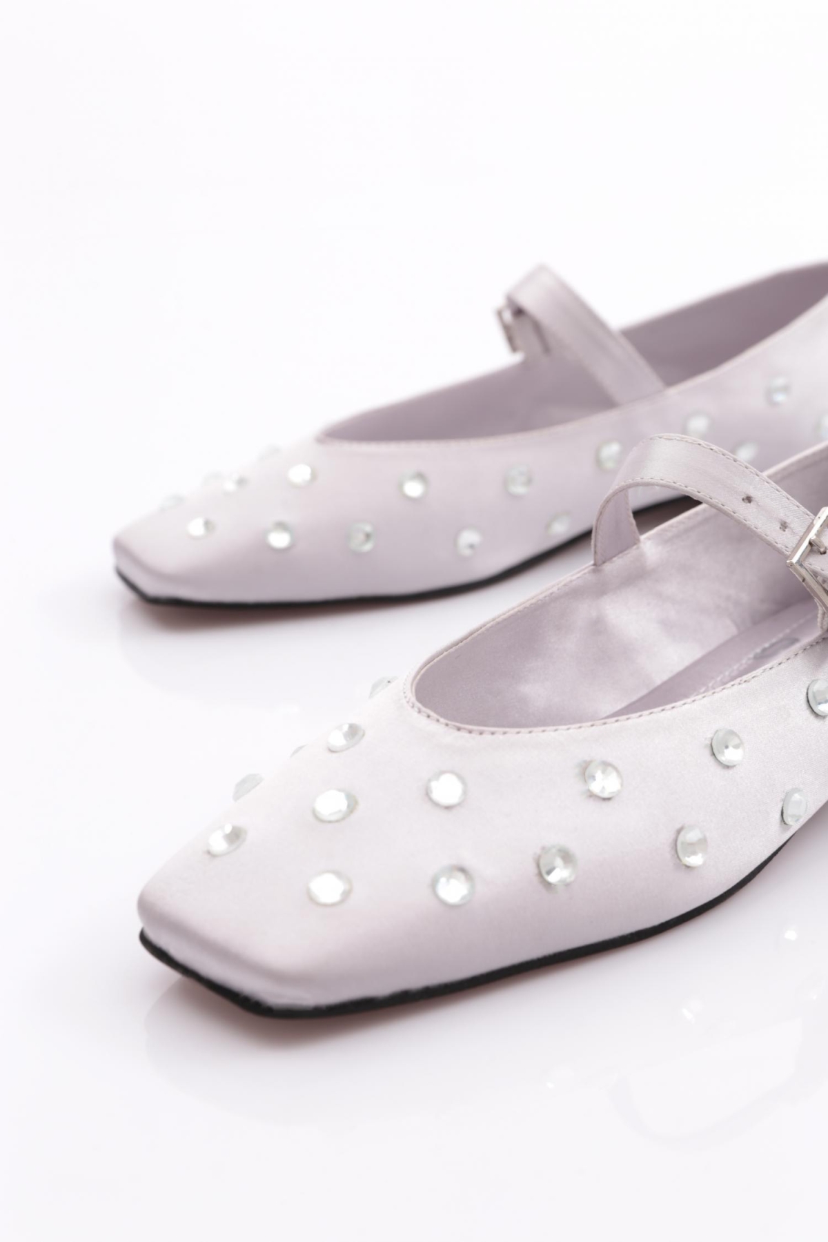 2050 Taş Süslemeli Kemer Detatli Kadin Babet - Görsel 5