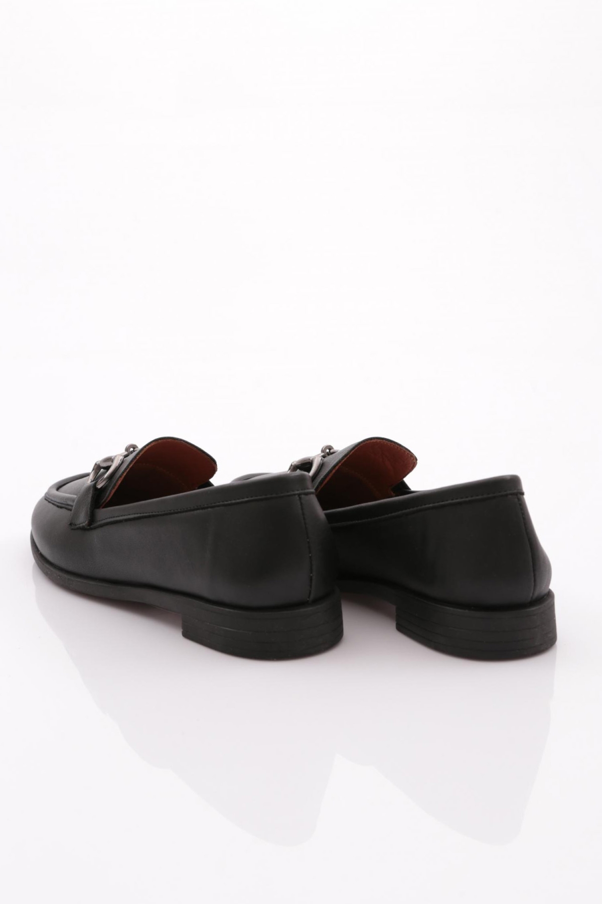 1852 Kadin Metal Aksesuarli Loafer Ayakkabi - Görsel 4