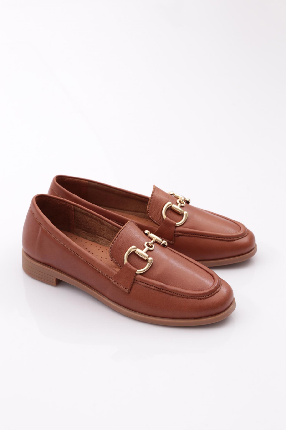 1852 Kadin Metal Aksesuarli Loafer Ayakkabi - Görsel 3