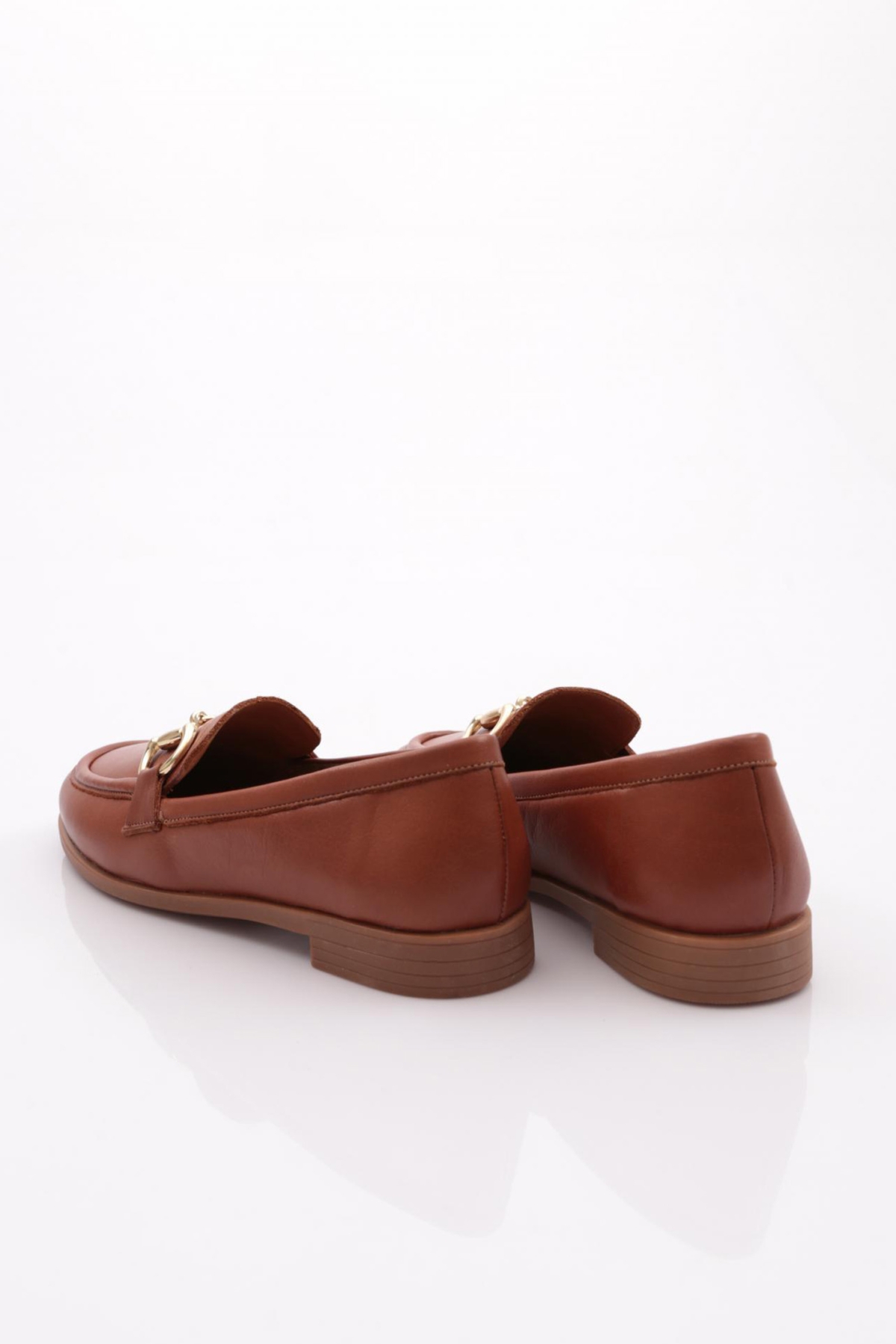 1852 Kadin Metal Aksesuarli Loafer Ayakkabi - Görsel 4
