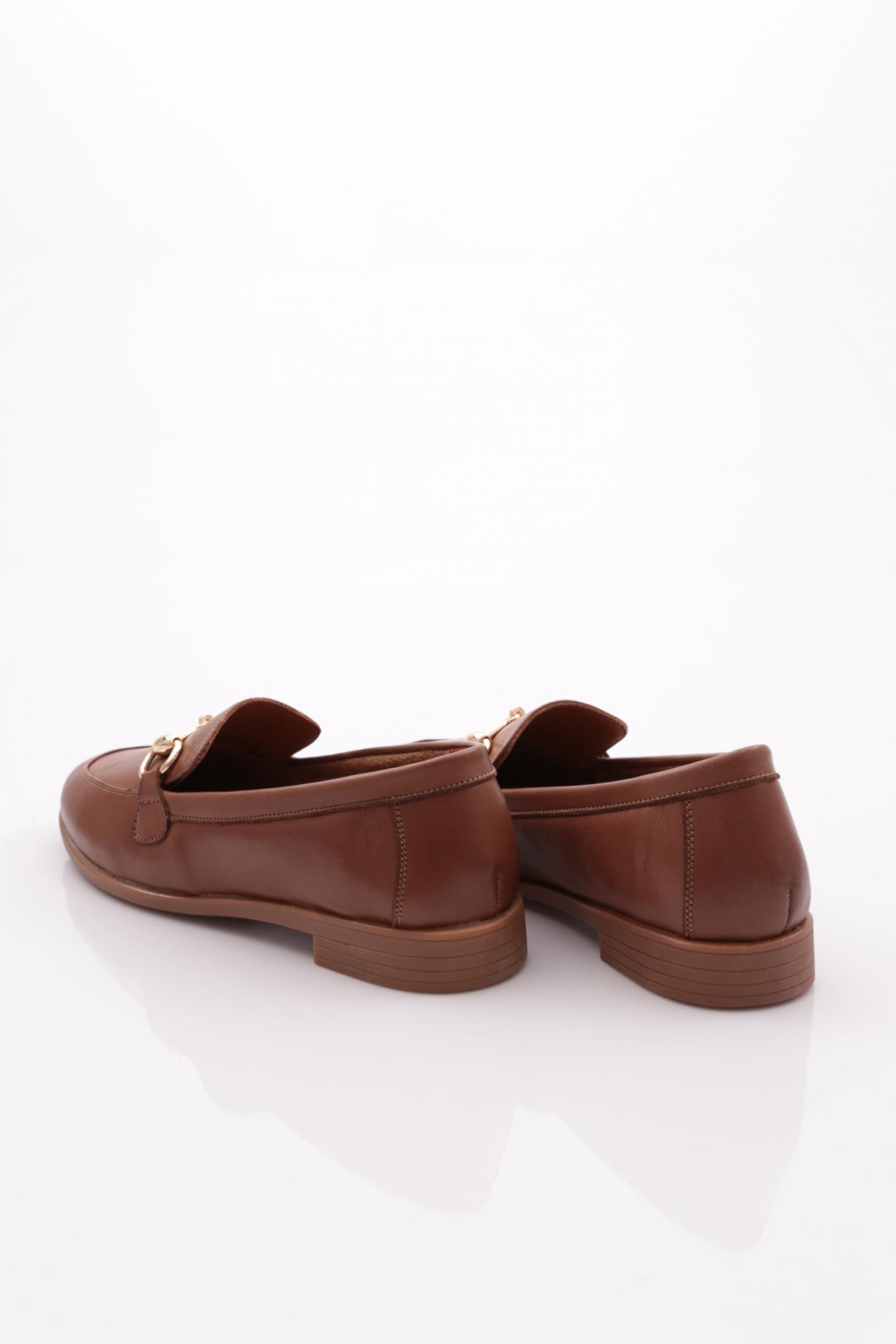 1850 Kadin Metal Aksesuarli Loafer Ayakkabi - Görsel 4