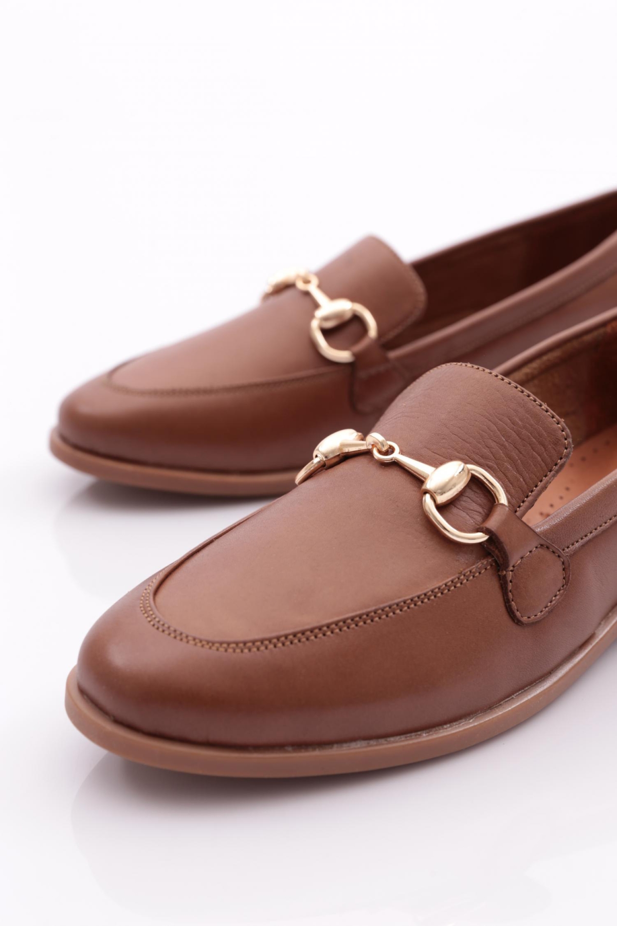 1850 Kadin Metal Aksesuarli Loafer Ayakkabi - Görsel 5