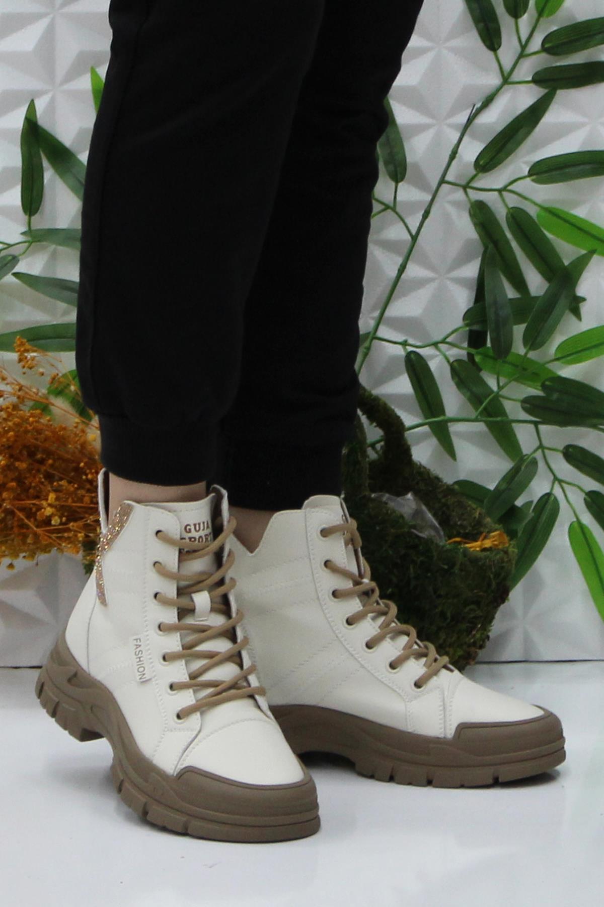 Guja 24K310-14 Camel Orijinal Ürün Yumuşak Esnek Kaymaz Taban Kadın Bot - Görsel 3