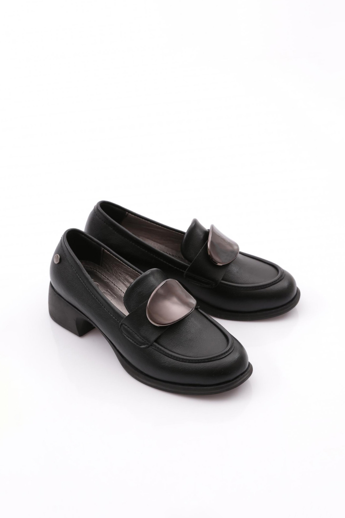 130 Kadin Tokali Topuklu Ayakkabi - Görsel 3