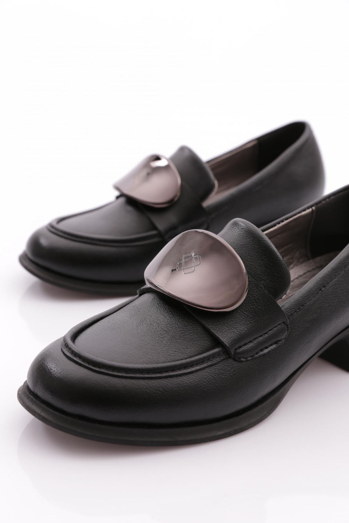 130 Kadin Tokali Topuklu Ayakkabi - Görsel 5