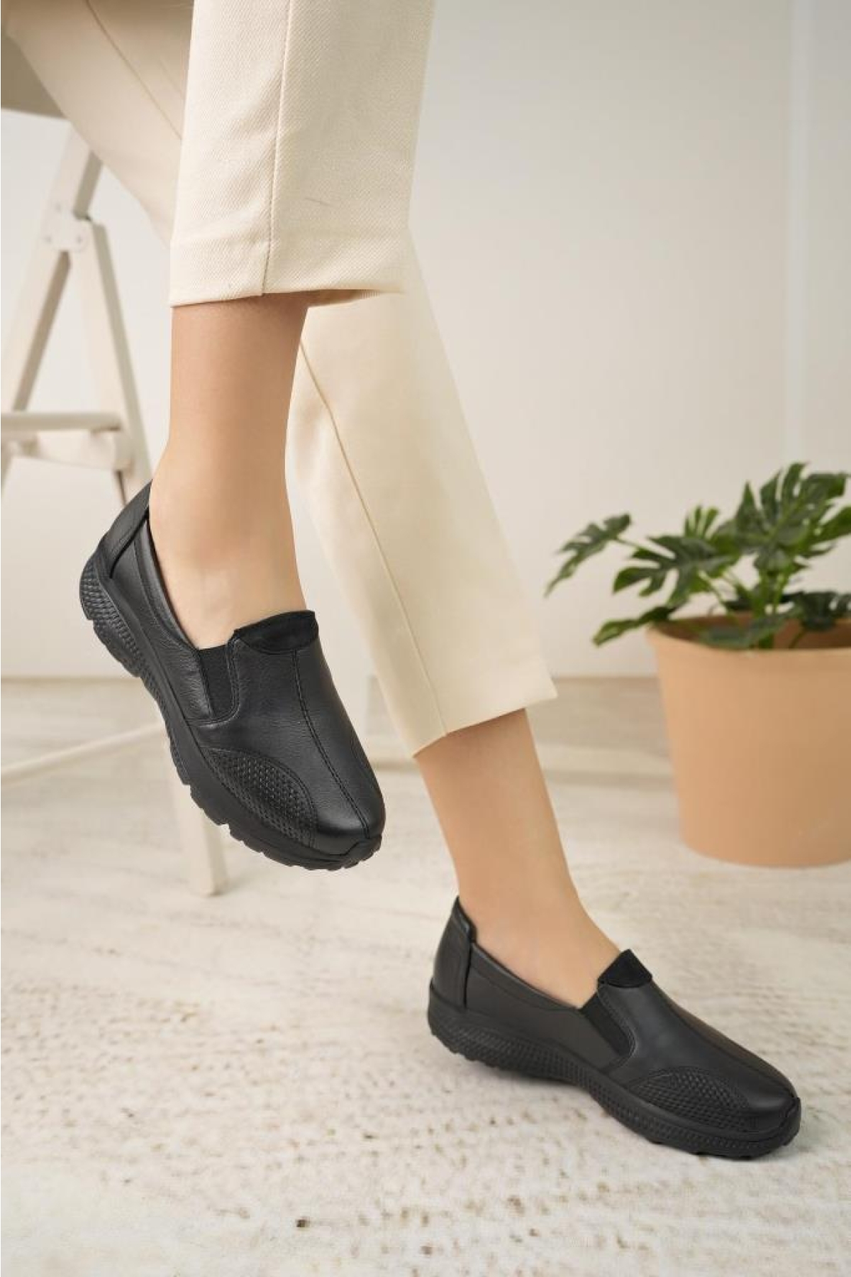 033 Orto Pedik Günlük Kadın Deri Ayakkabı - Görsel 2