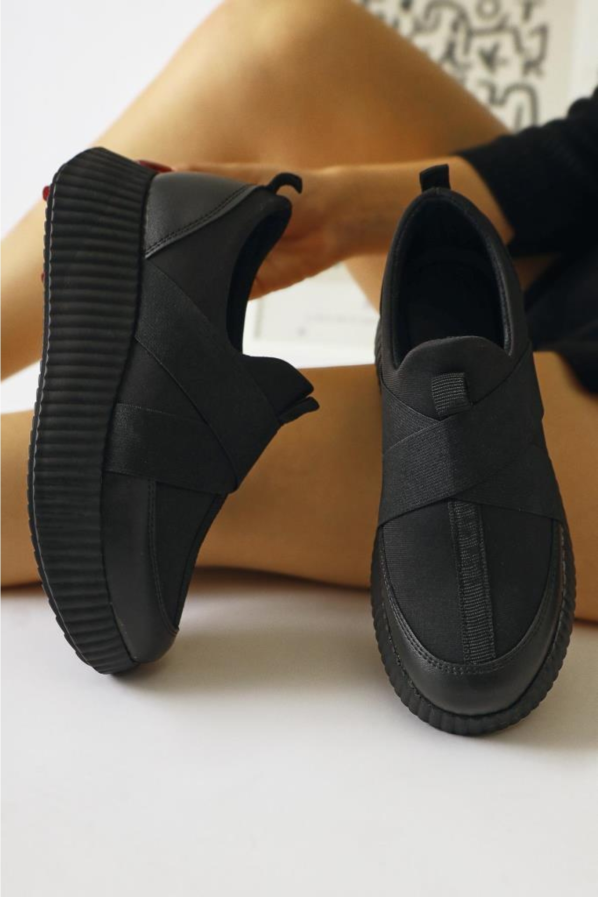 Fendii 02994 Bağcıksız Yüksek Taban Kadın Spor Ayakkabı - Görsel 5