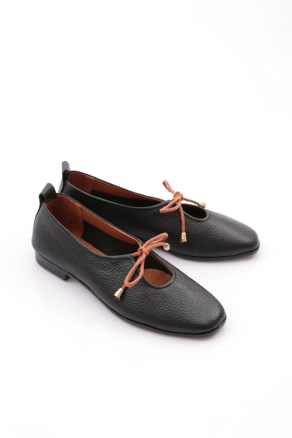 5018 Kadin Fiyonk Detayli Babet - Görsel 3