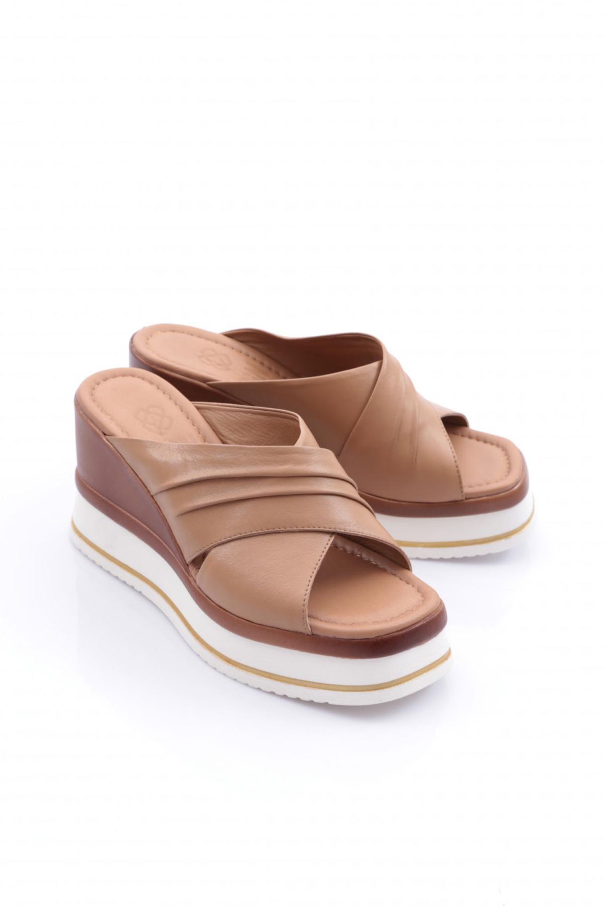 543-24170 Kadin Çapraz Bantli Mega Kalin Taban Terlik - Görsel 3