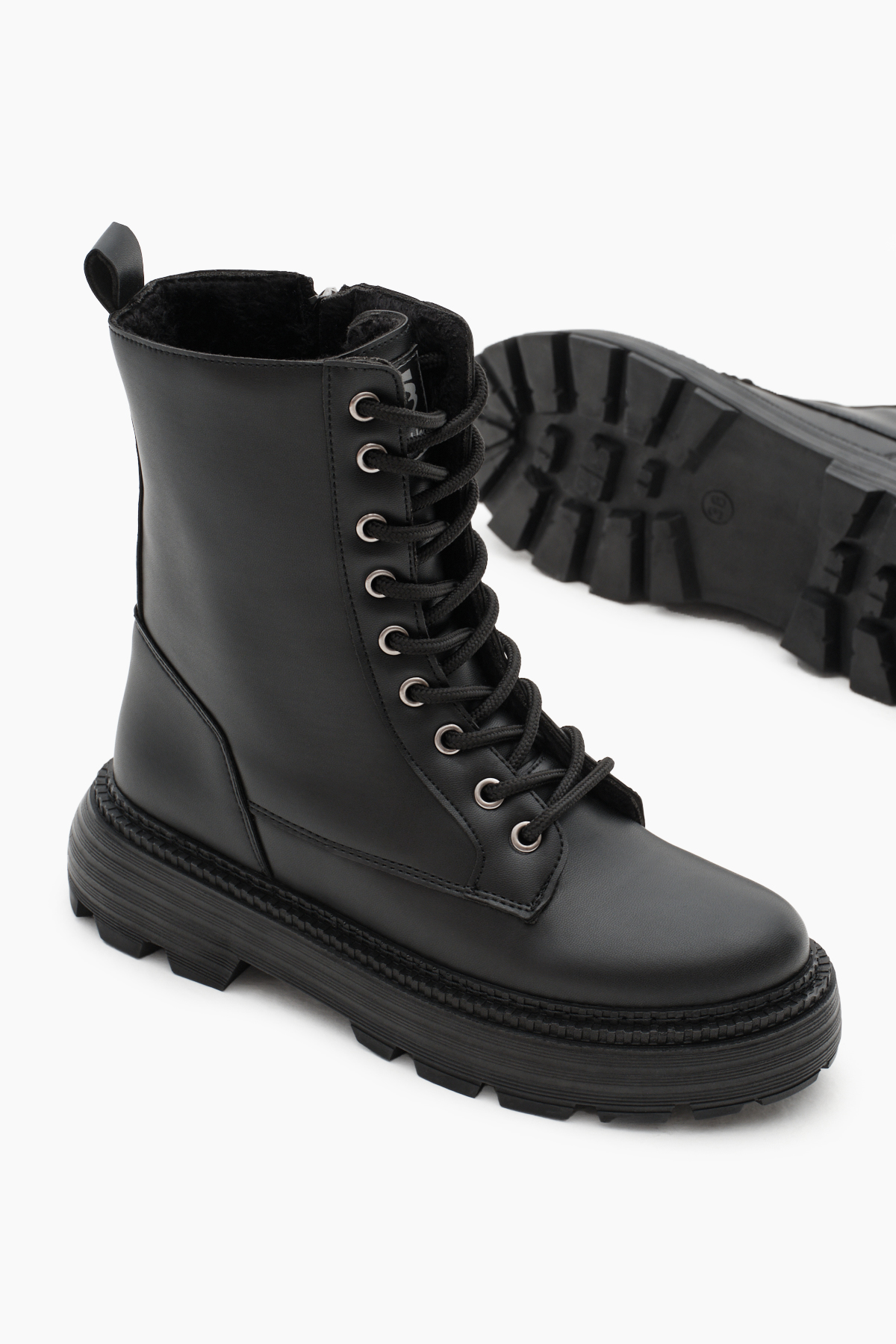 Kadın Siyah Poli Taban Rahat Kalıp Bağcıklı Bot - Görsel 4