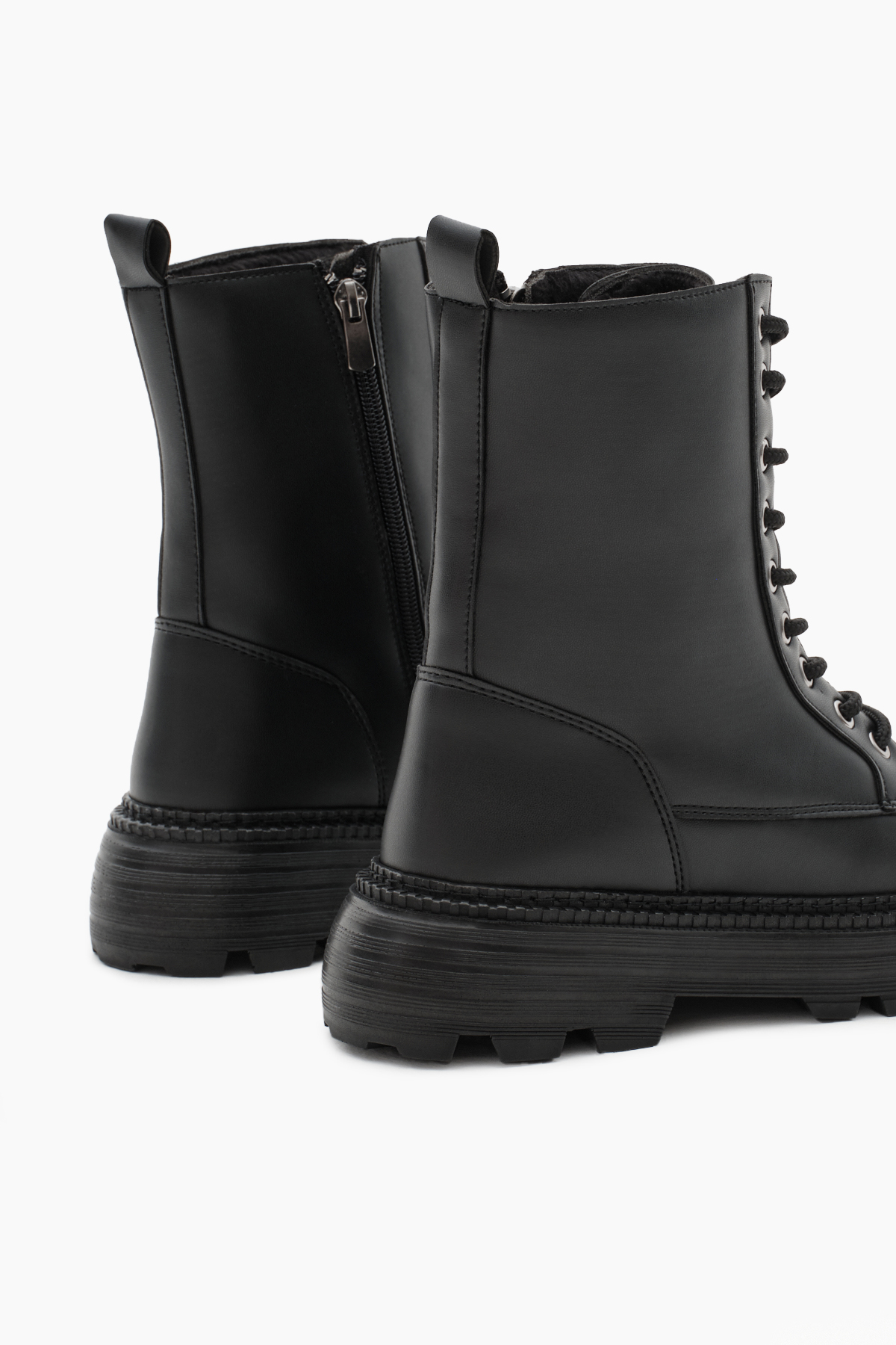 Kadın Siyah Poli Taban Rahat Kalıp Bağcıklı Bot - Görsel 6