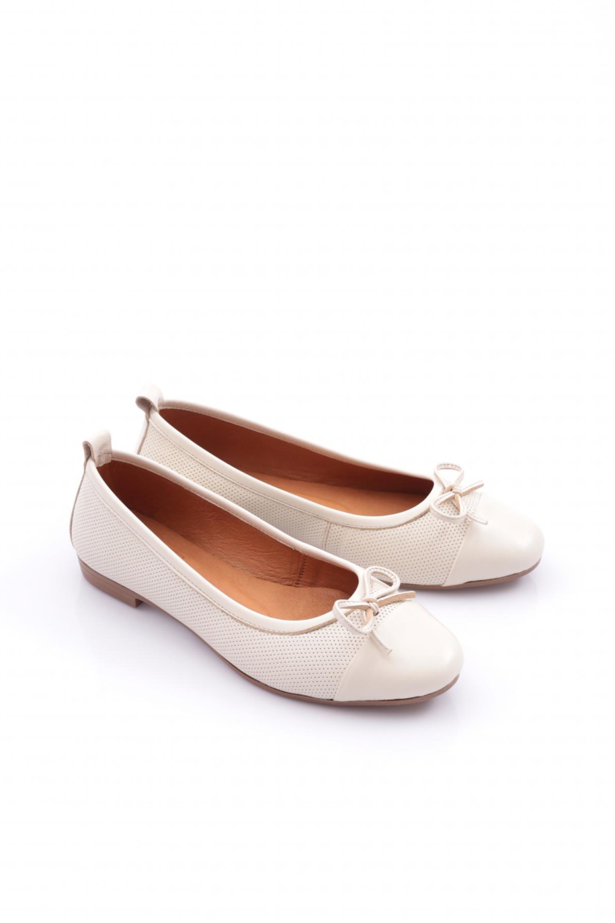 140 Kadin Fiyonk Detayli Babet - Görsel 3