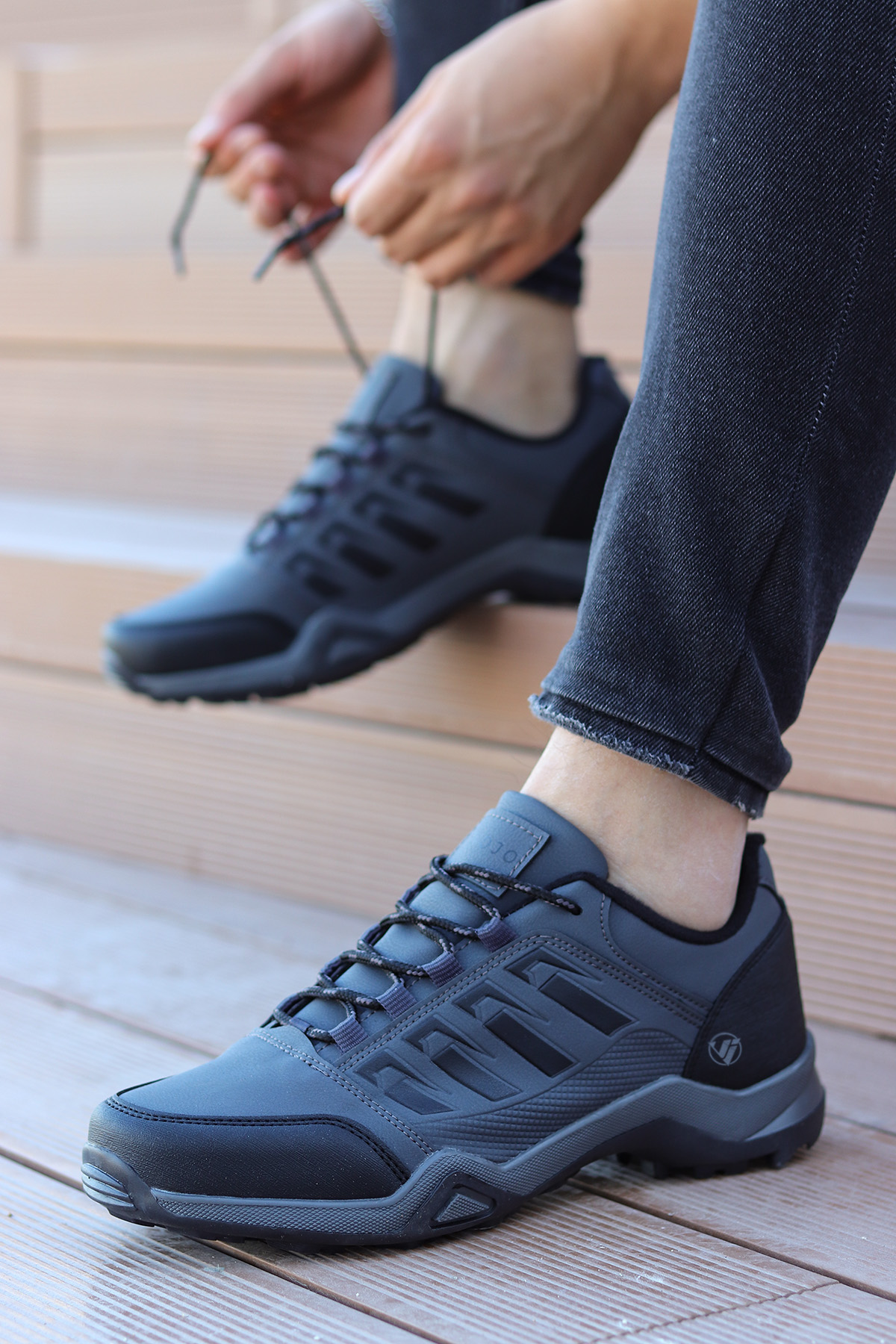 Zeus Suya Dayanıklı Kışlık Outdoor Erkek Ayakkabı - Görsel 2