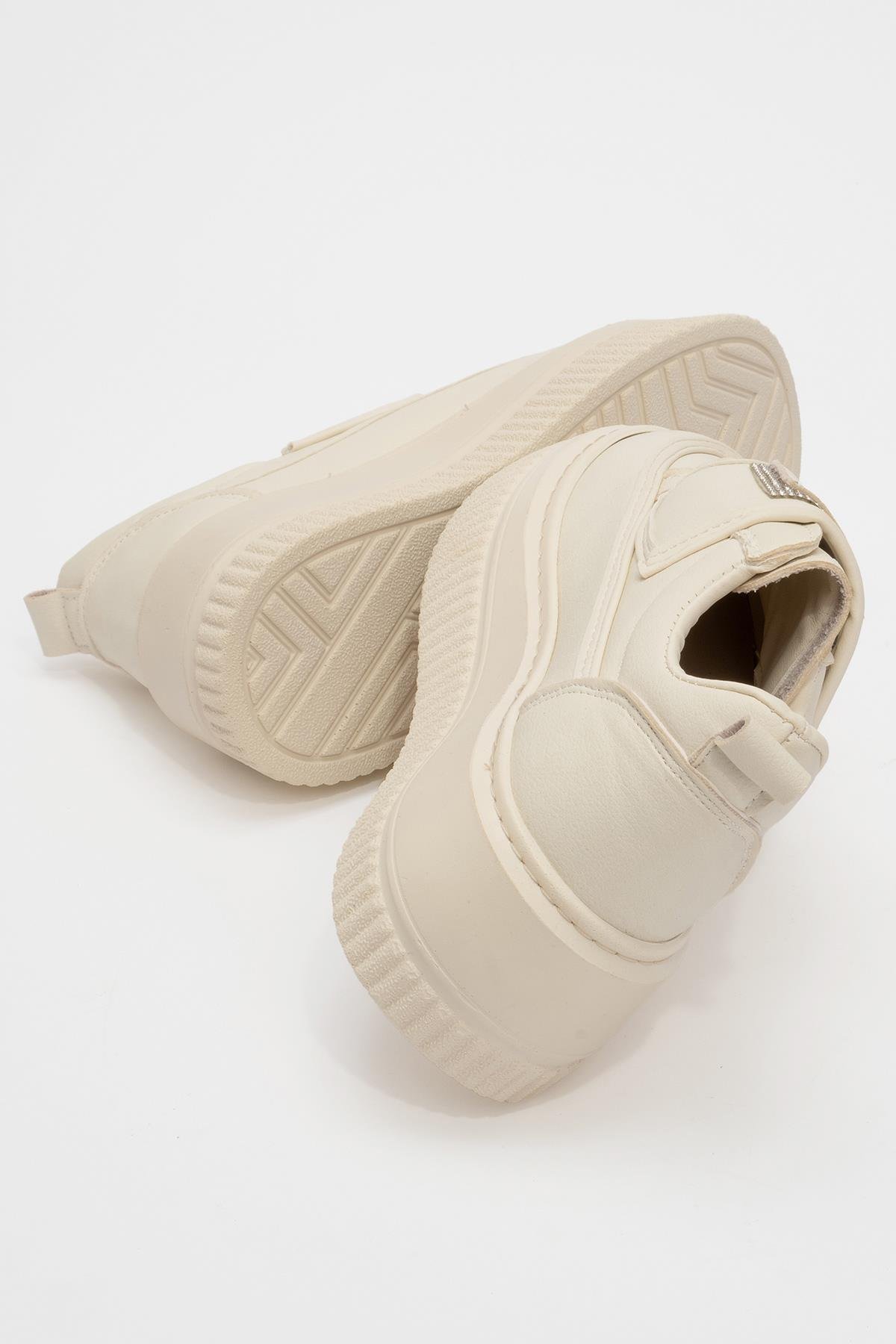 Bağcık Taşlı Kadın Spor Ayakkabı EKRU BEJ - Görsel 5