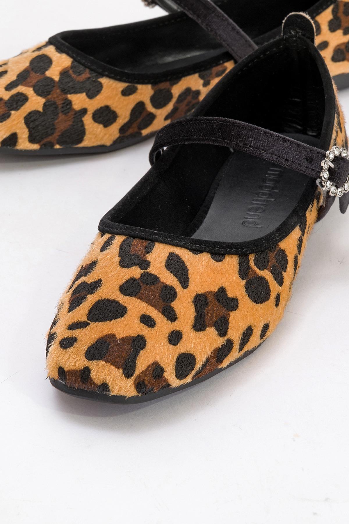 Kadın Kemerli Taşlı Küt Burunlu Babet LEOPAR - Görsel 4