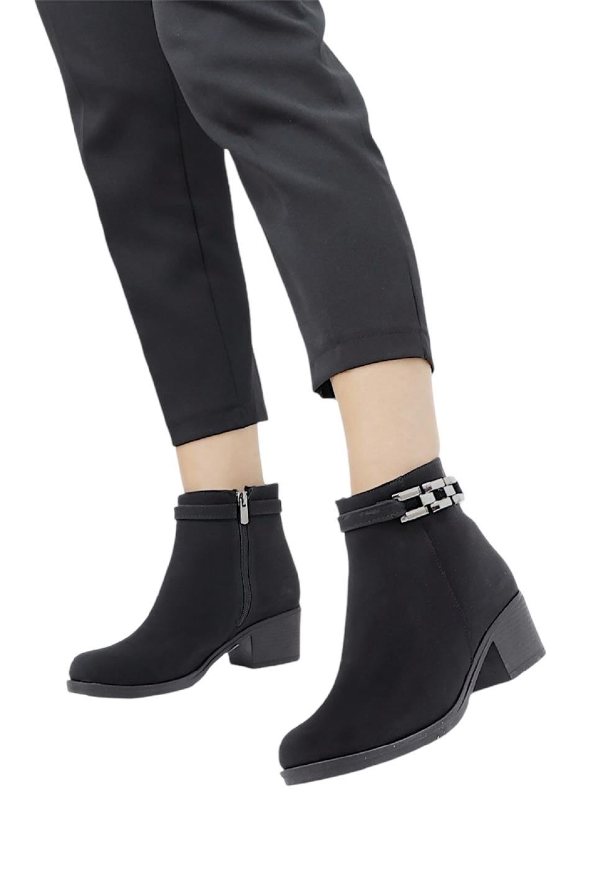 Topuklu Fermuarlı Zincir Aksesuar Detaylı Rahat Kadın Bot (5,5 Cm) SİYAH - GÜMÜŞ - Görsel 4