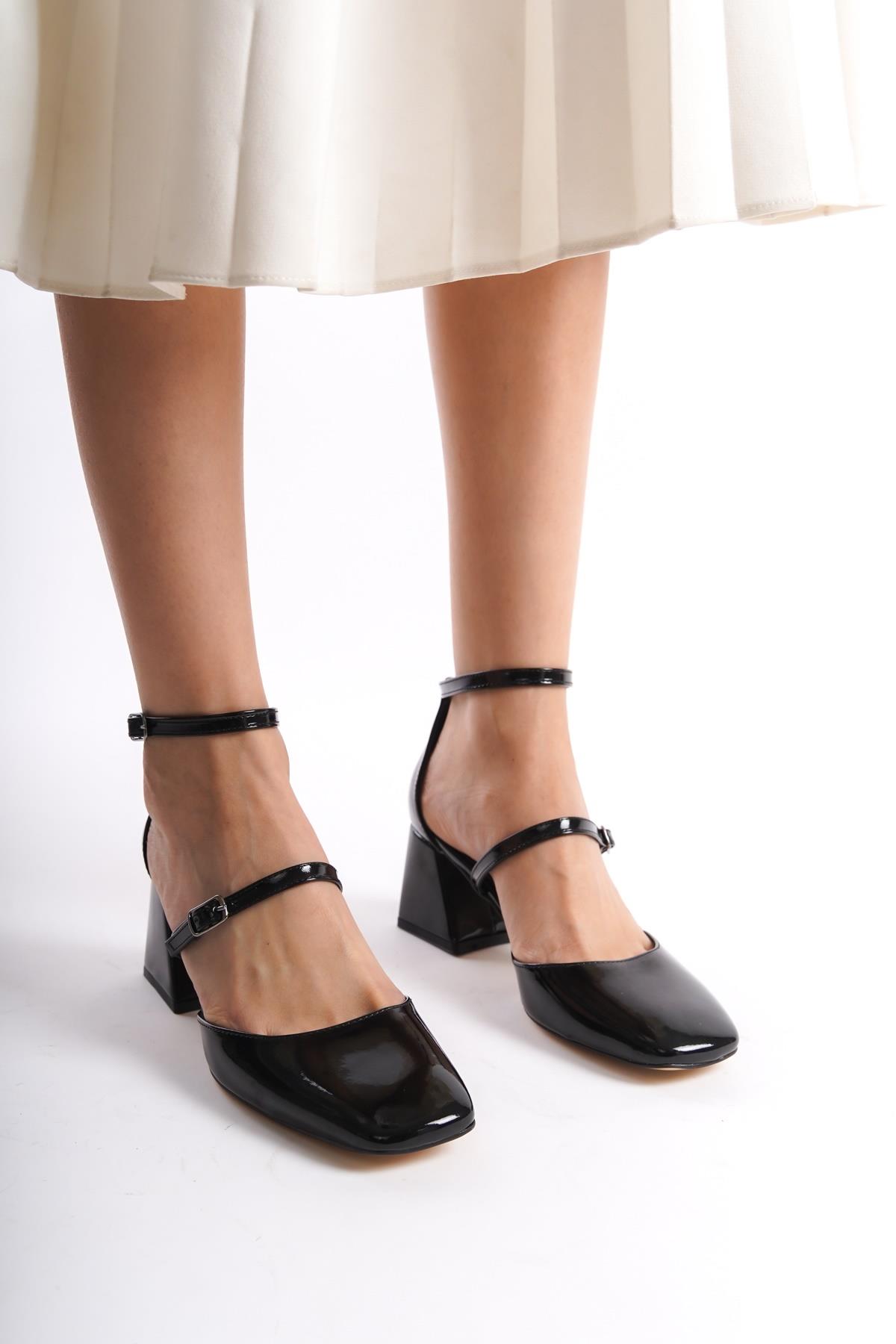 Sigva Mary Jane Yazlık Siyah Rugan Kalın Topuklu Bantlı Ayakkabı - Görsel 3