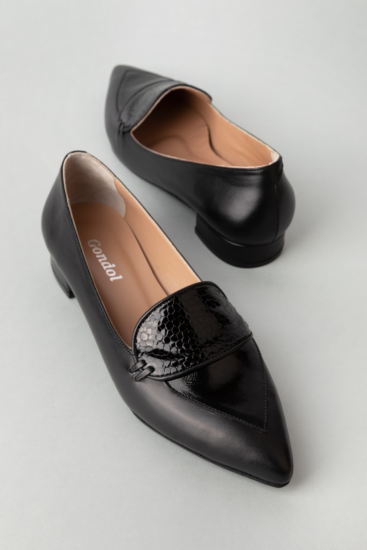 Gondol Hakiki Deri Sivri Burunlu Kısa Topuklu Ayakkabı ast.8425 - Görsel 6