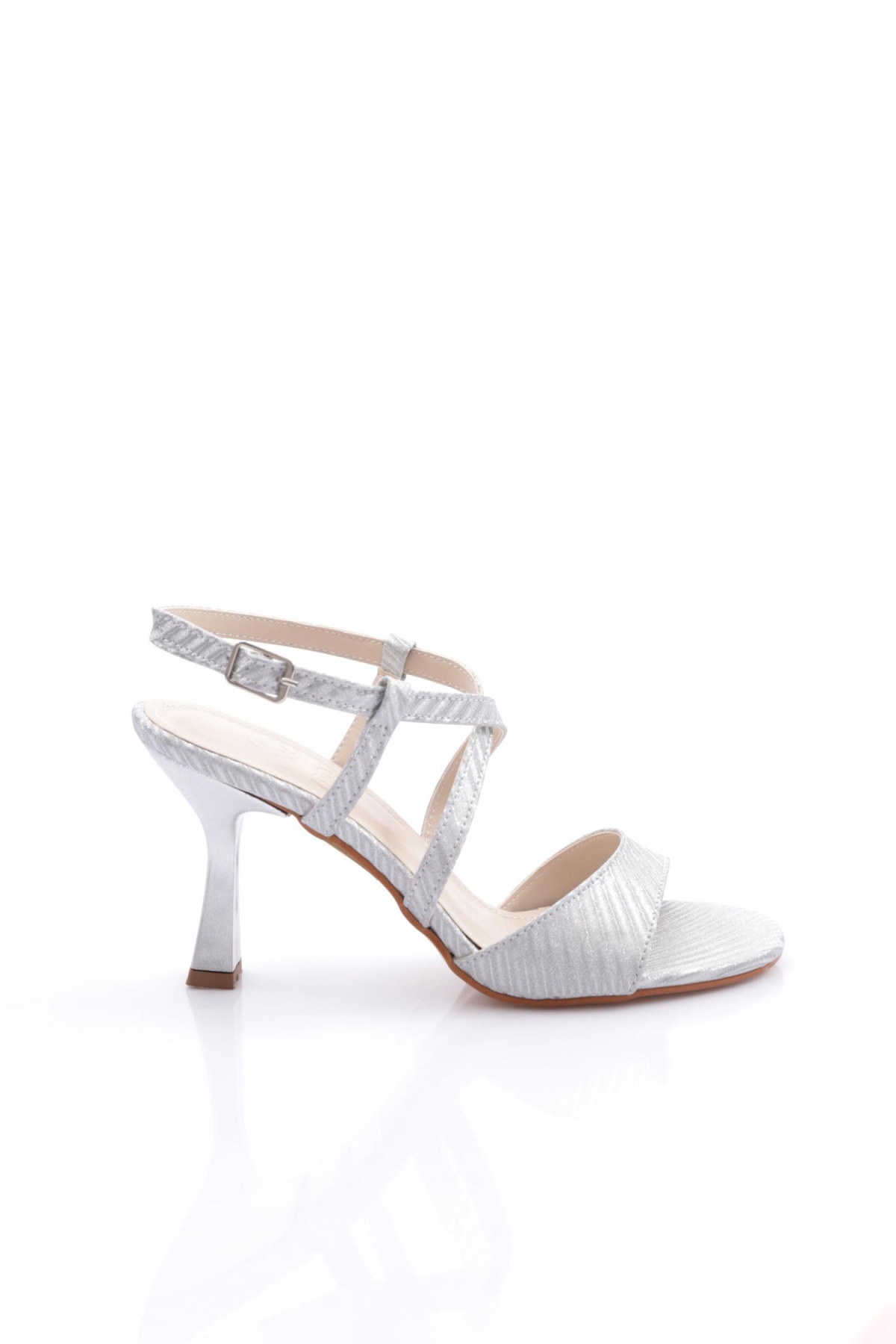 906 Kadin Yandan Bağlamali Topuklu Ayakkabi - Görsel 2