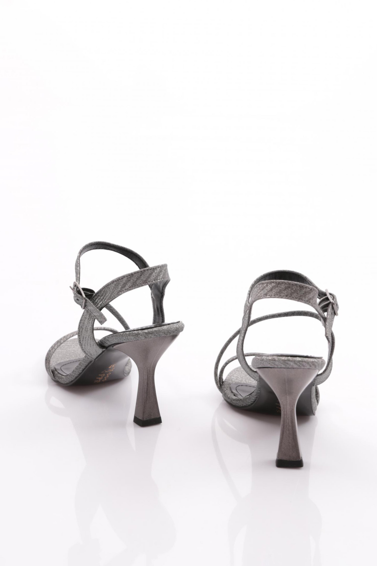 901 Kadin Bilekten Bağlamali Topuklu Ayakkabi - Görsel 4