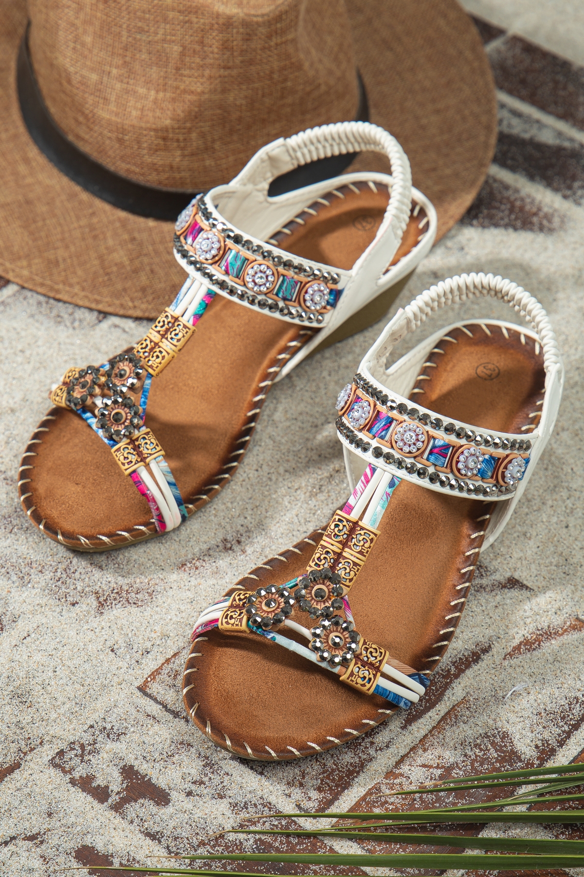 Caroline Anatomik Ortopedik Taşlı Günlük Kadın Sandalet - Görsel 4