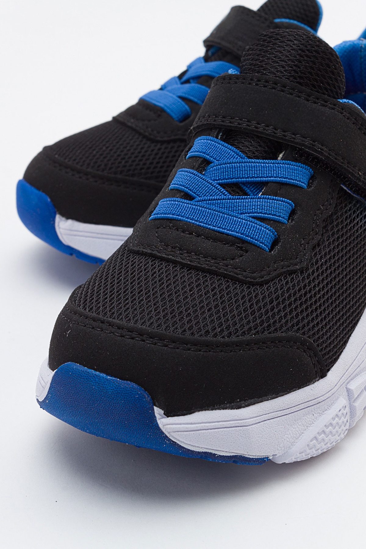 Erkek Çocuk Siyah Spor Ayakkabı - Görsel 3